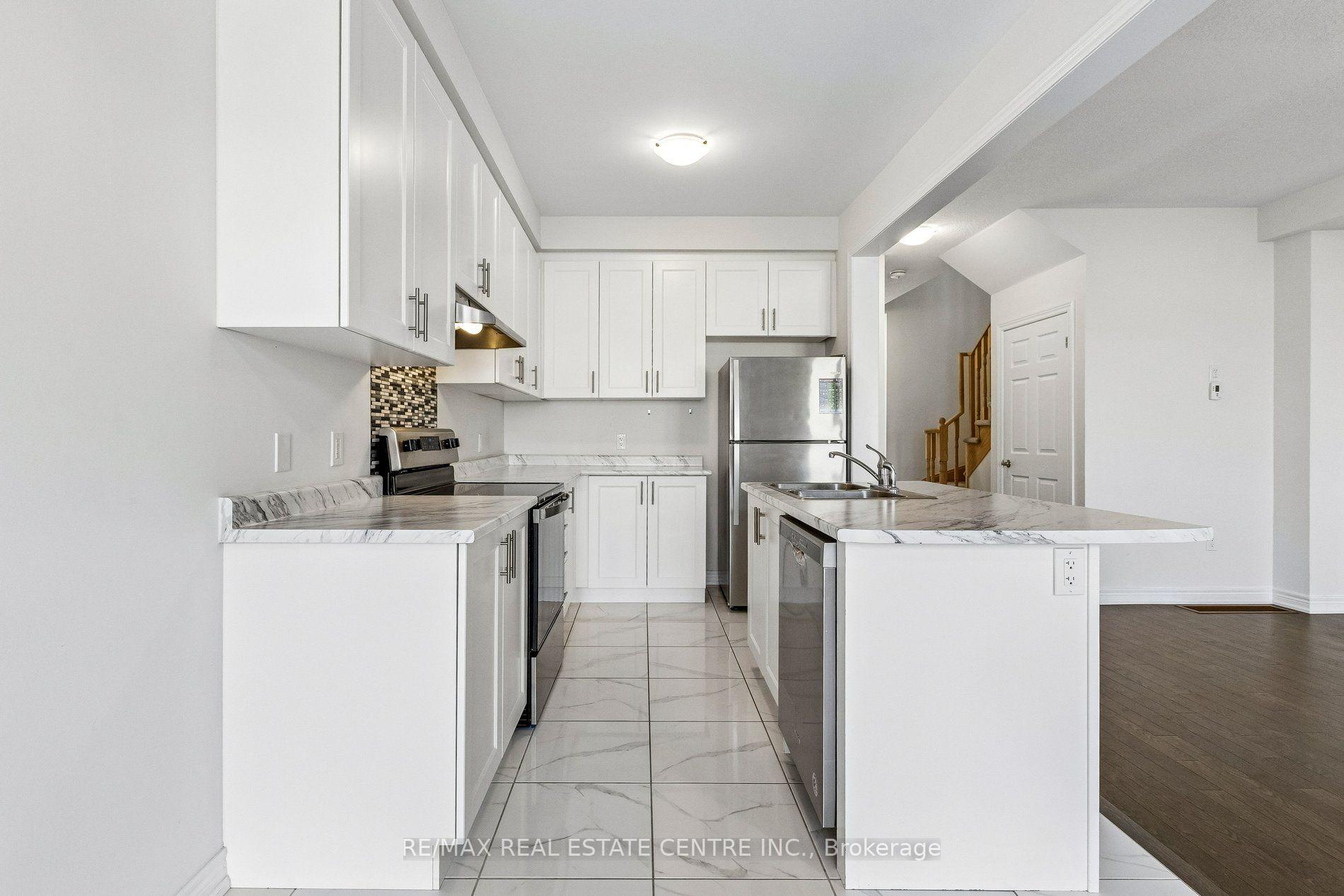 Photo 22 of 166 Deerpath Drive, Guelph, Willow West/Sugarbush/West Acres — HOMEH