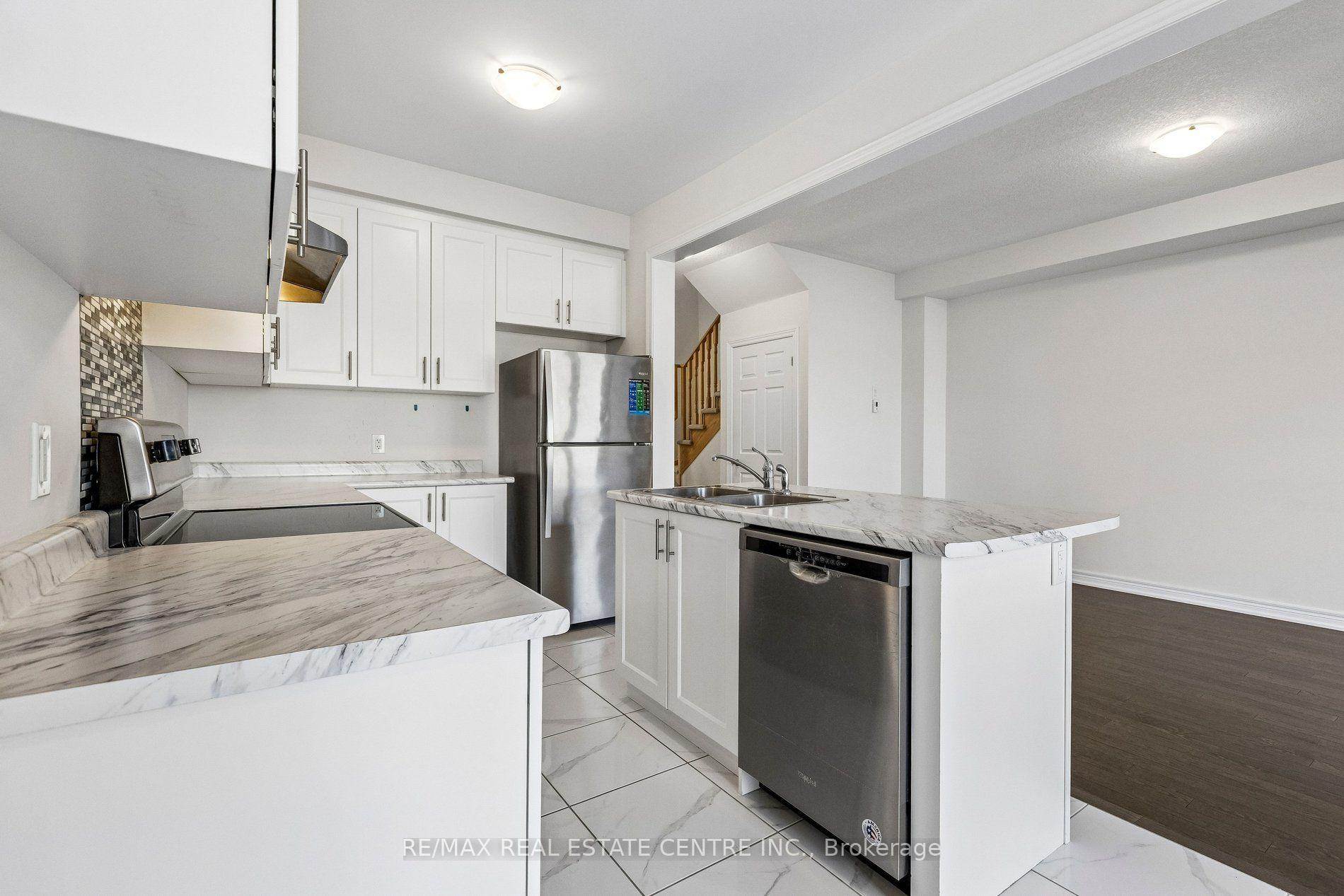 Photo 23 of 166 Deerpath Drive, Guelph, Willow West/Sugarbush/West Acres — HOMEH