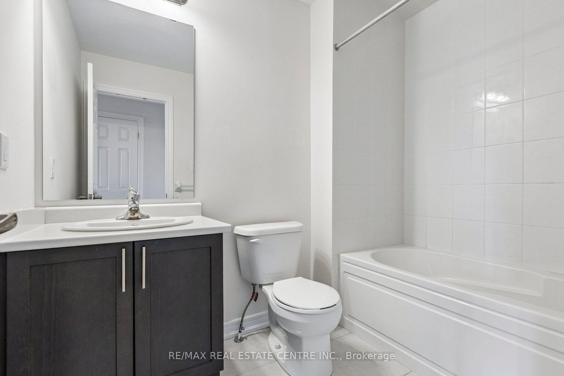 Photo 34 of 166 Deerpath Drive, Guelph, Willow West/Sugarbush/West Acres — HOMEH