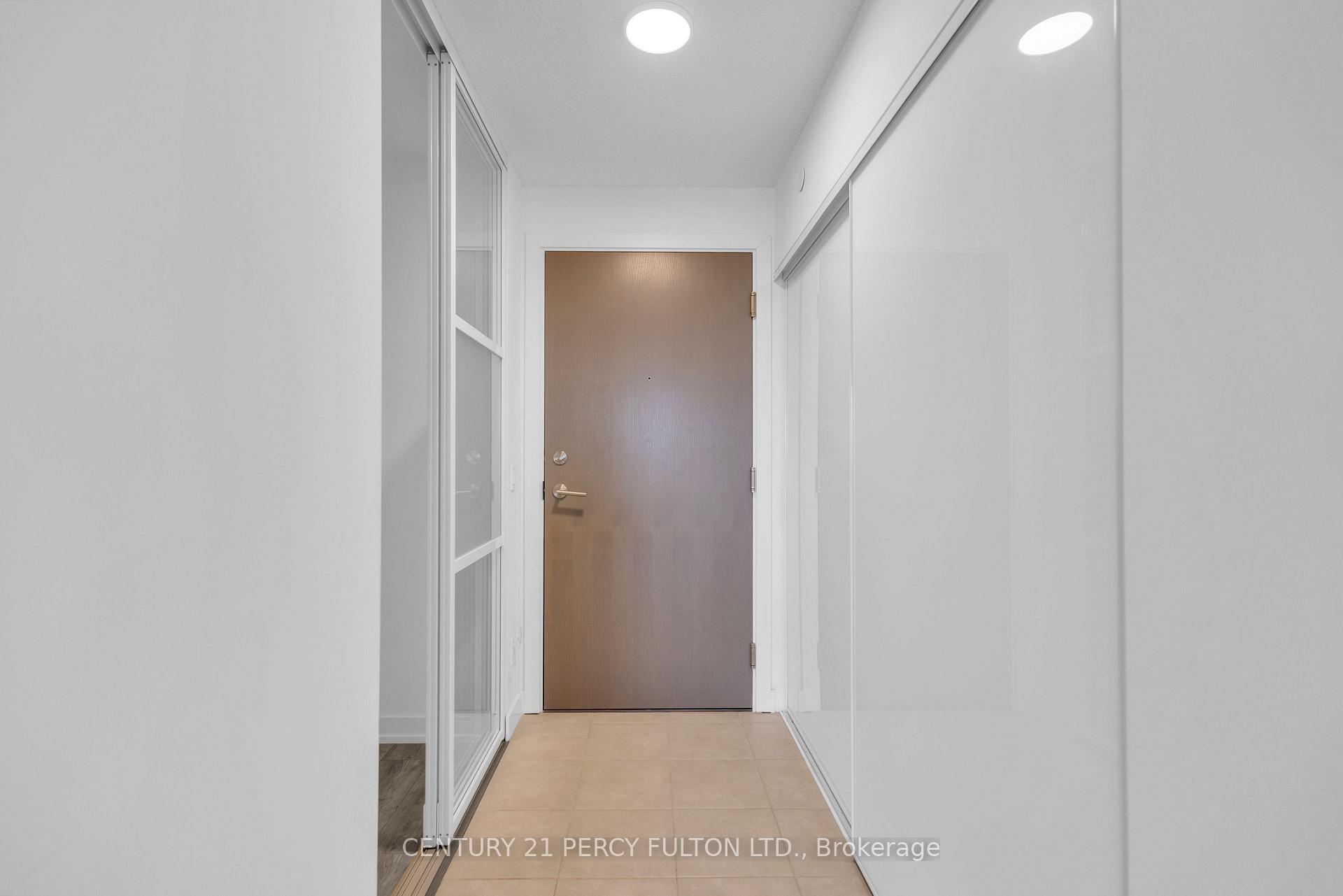 Photo 7 of Unit 1704, 10 Wilby Crescent, North York, Weston — HOMEH