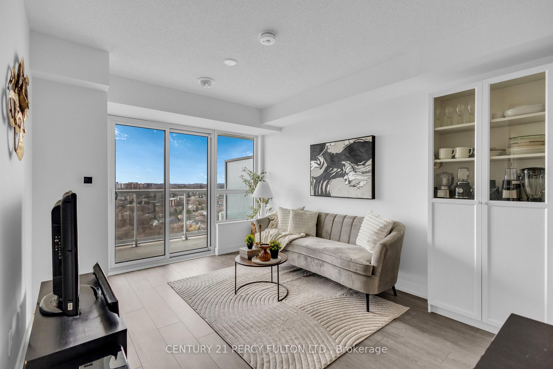 Photo 14 of Unit 1704, 10 Wilby Crescent, North York, Weston — HOMEH