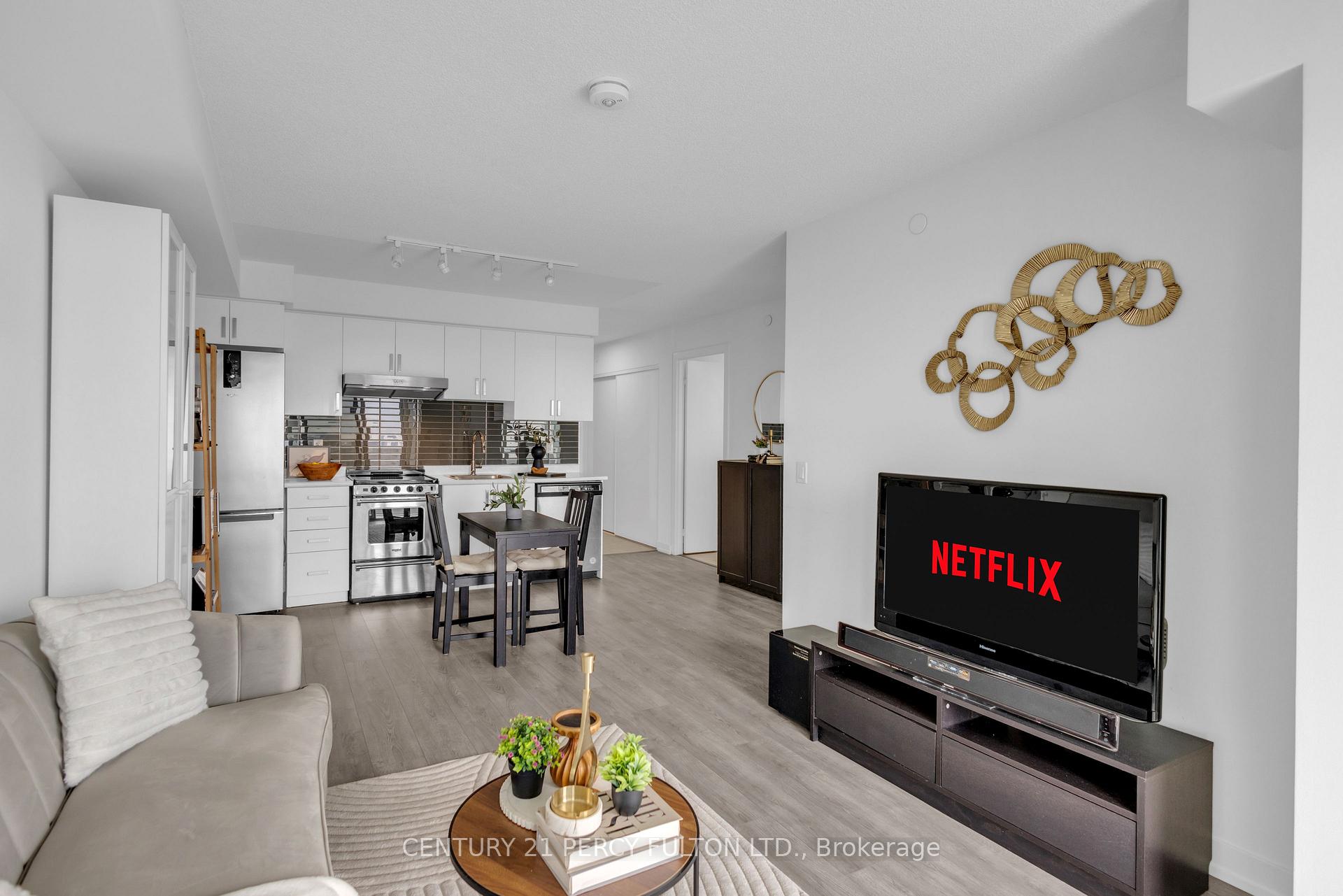 Photo 17 of Unit 1704, 10 Wilby Crescent, North York, Weston — HOMEH
