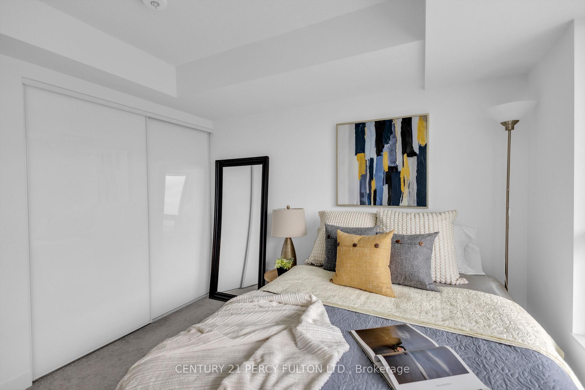 Photo 20 of Unit 1704, 10 Wilby Crescent, North York, Weston — HOMEH