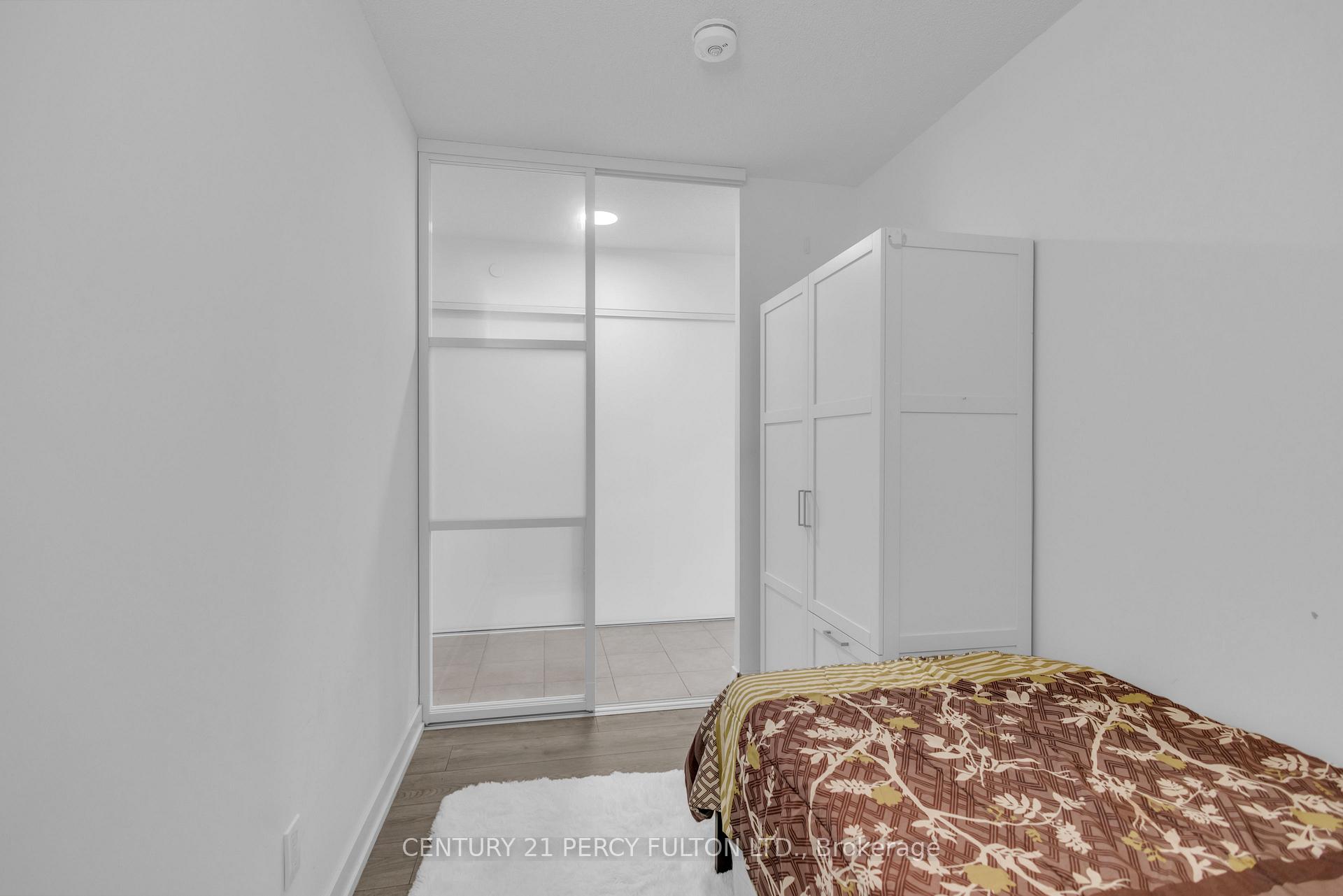 Photo 25 of Unit 1704, 10 Wilby Crescent, North York, Weston — HOMEH