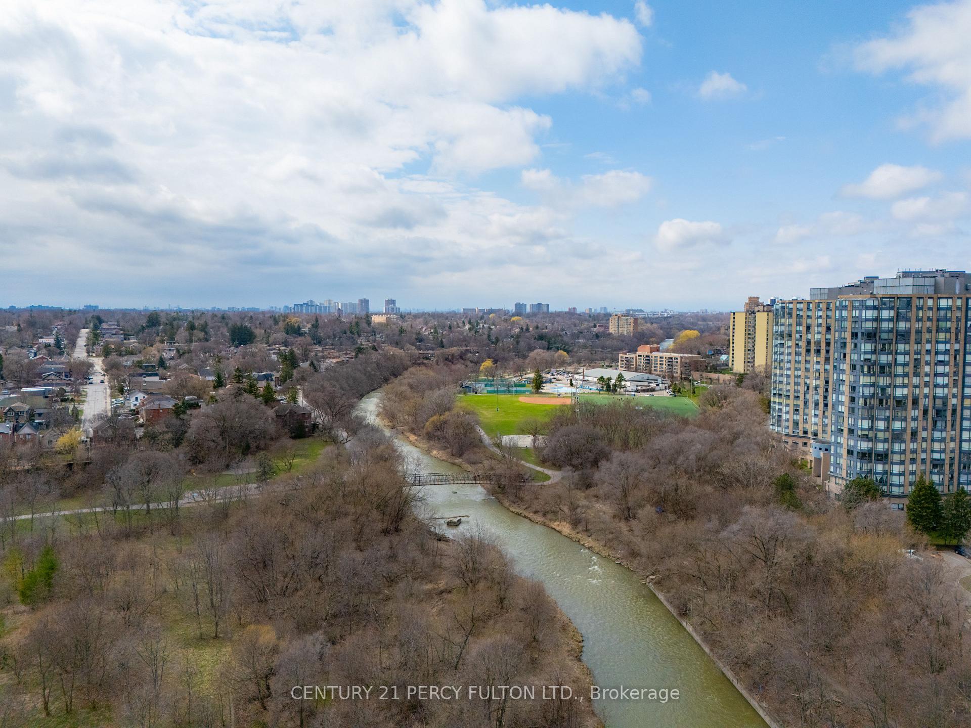 Photo 33 of Unit 1704, 10 Wilby Crescent, North York, Weston — HOMEH