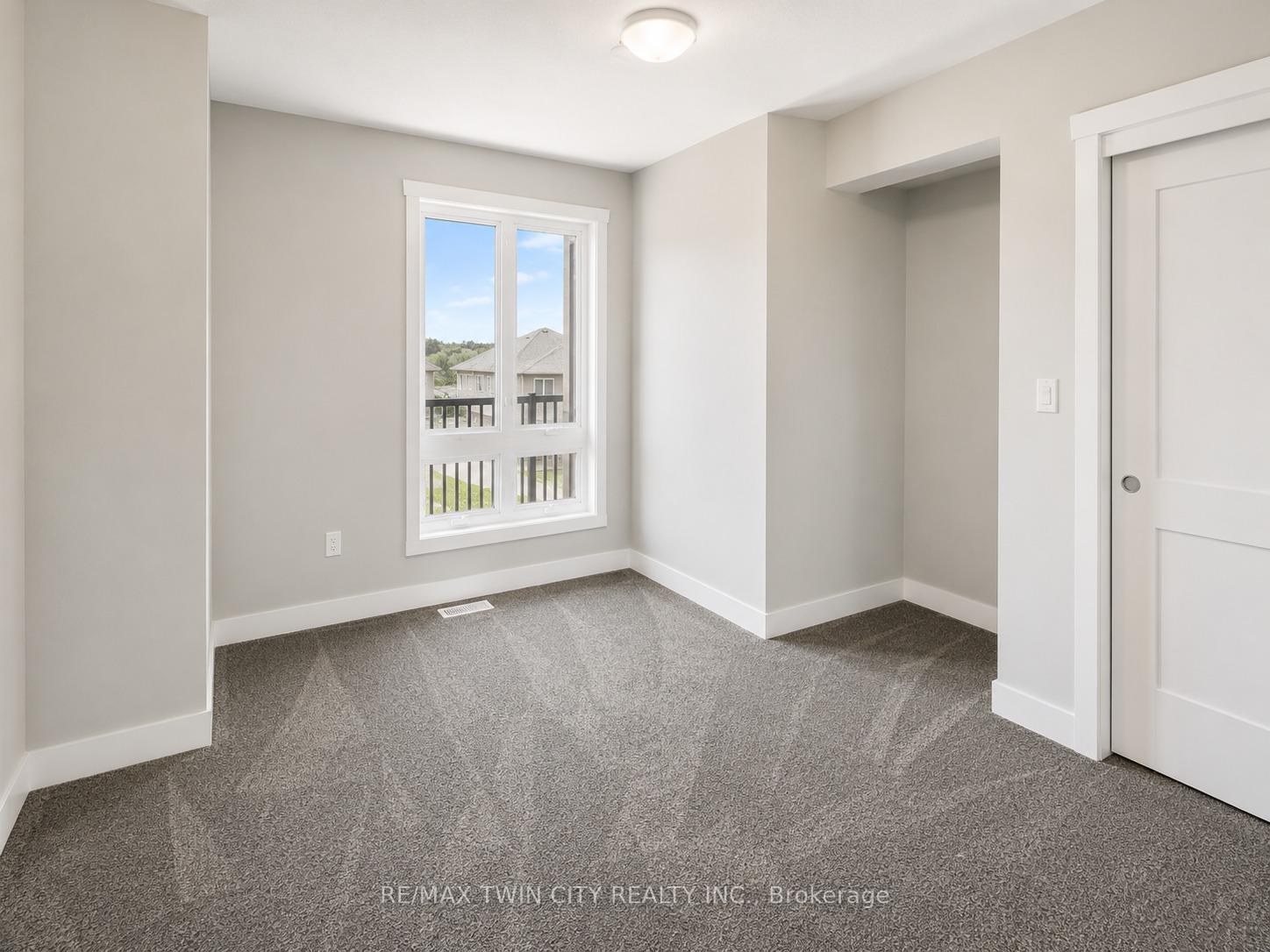 Photo 6 of Unit B3, 1331 Countrystone Drive, Kitchener, Highland West — HOMEH