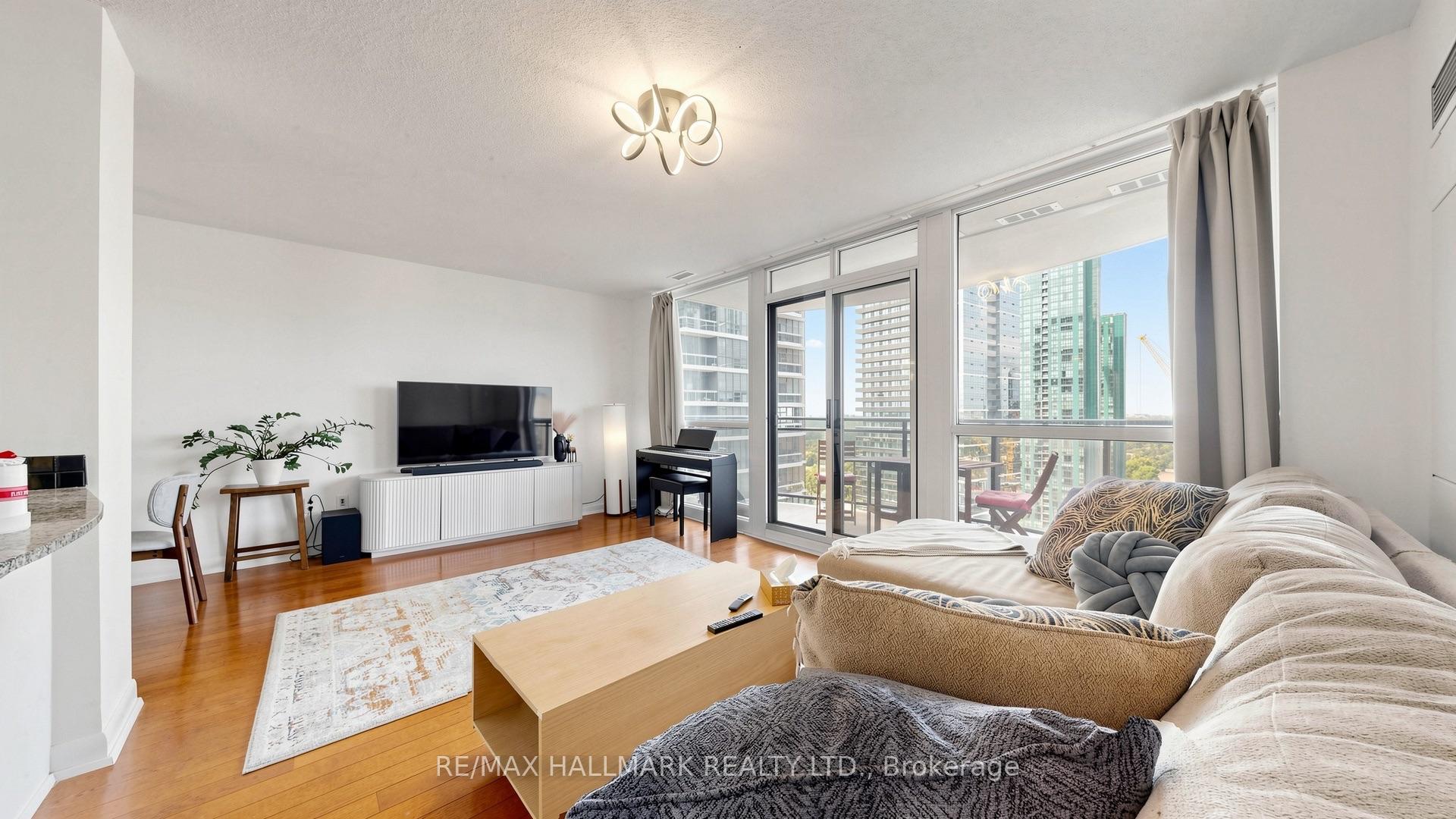 Photo 7 of Unit 2905, 33 Sheppard Avenue E, North York, Willowdale East — HOMEH
