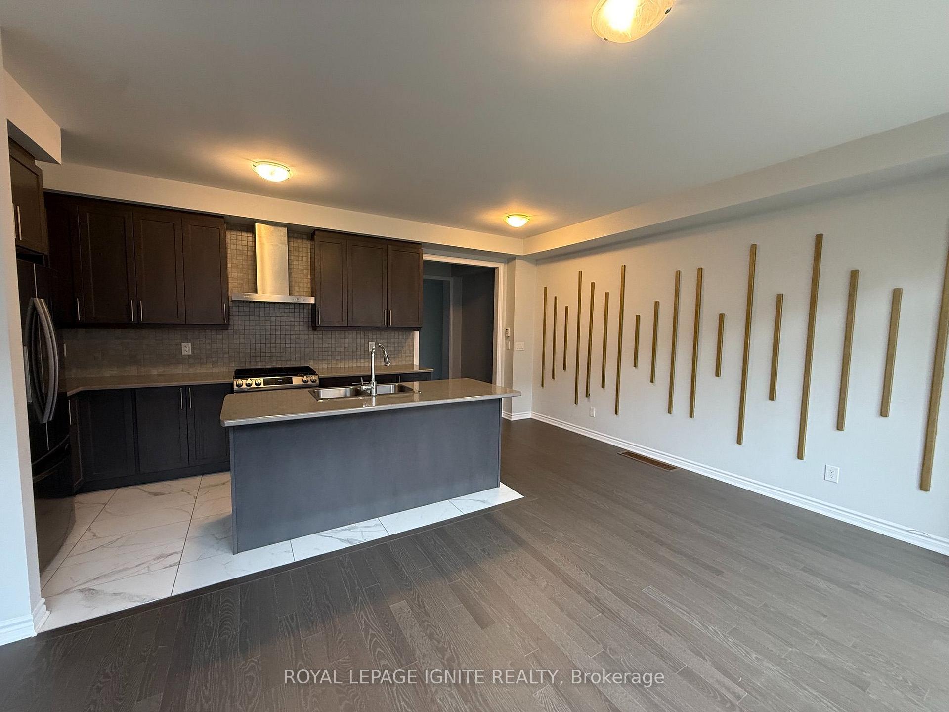 Photo 2 of 25 Sutcliffe Dr, Whitby, Rolling Acres — HOMEH
