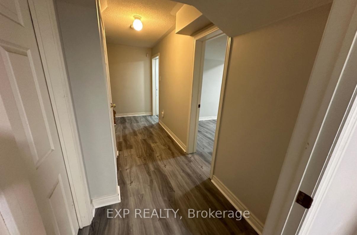 Photo 5 of Unit Basement, 5 Fallgate Drive, Brampton, Credit Valley — HOMEH