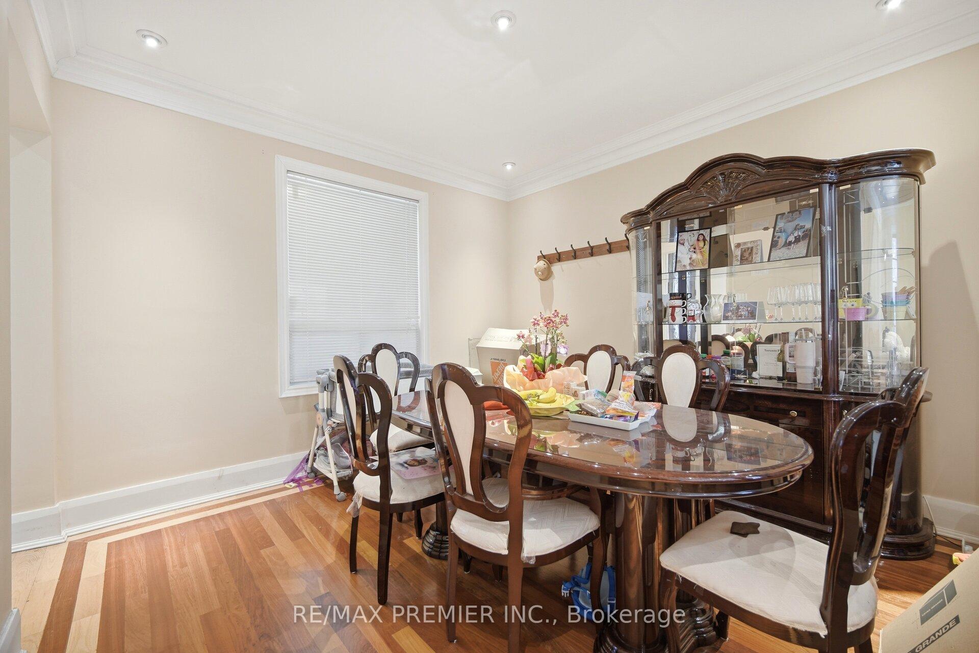 Photo 4 of 277 Old Weston Road, Toronto, Weston-Pellam Park — HOMEH