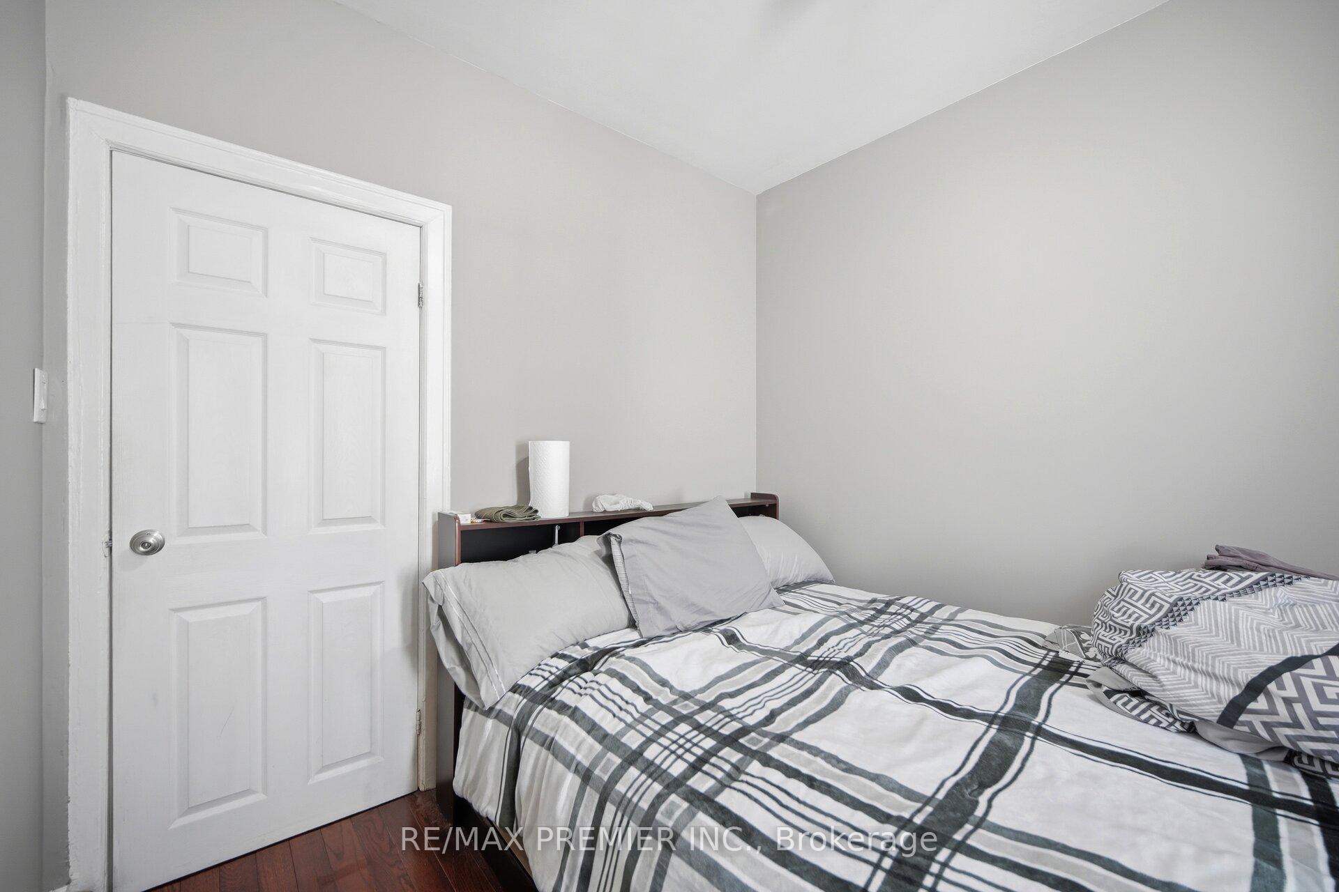 Photo 21 of 277 Old Weston Road, Toronto, Weston-Pellam Park — HOMEH