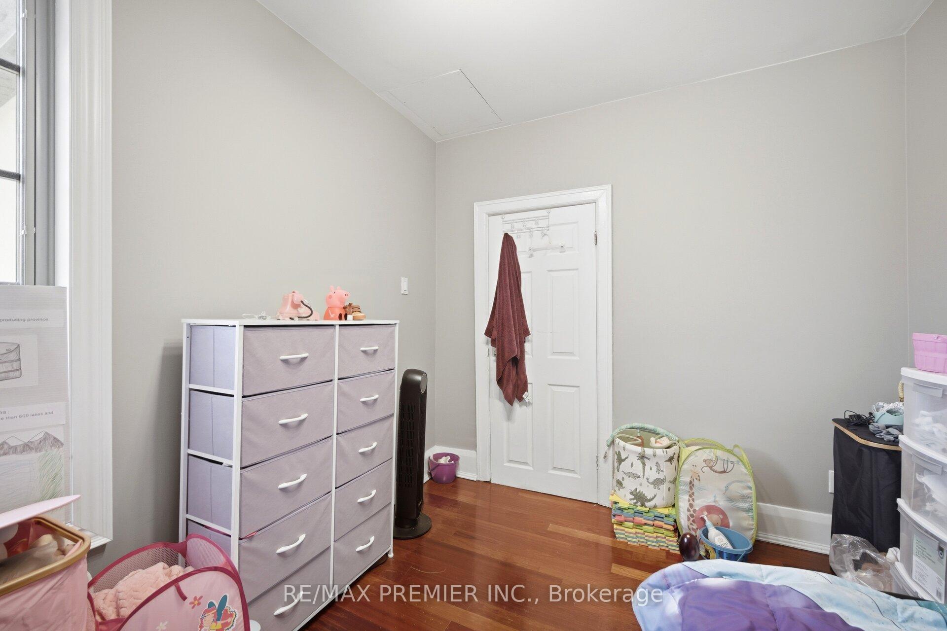 Photo 24 of 277 Old Weston Road, Toronto, Weston-Pellam Park — HOMEH