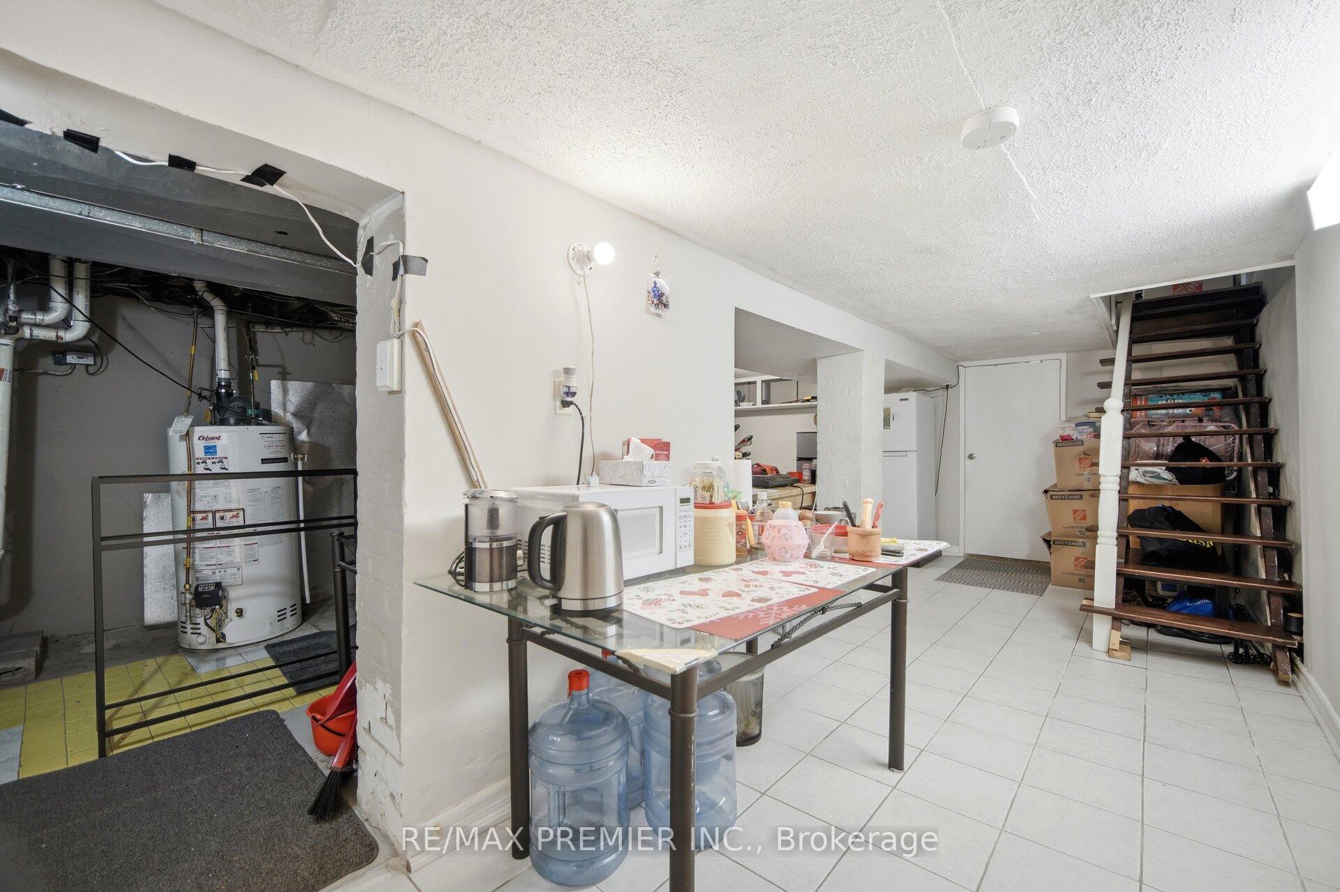 Photo 30 of 277 Old Weston Road, Toronto, Weston-Pellam Park — HOMEH