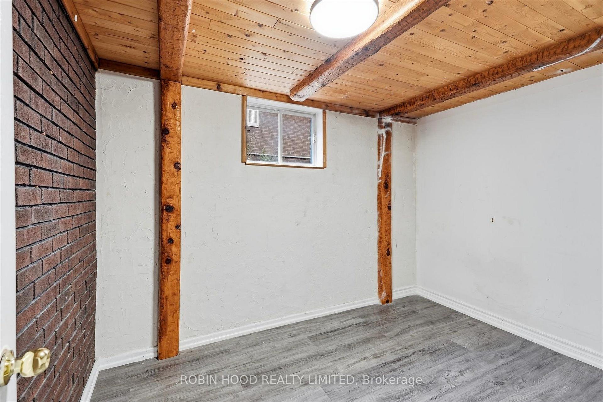 Photo 34 of 8 Pandora Circle, Scarborough, Woburn — HOMEH