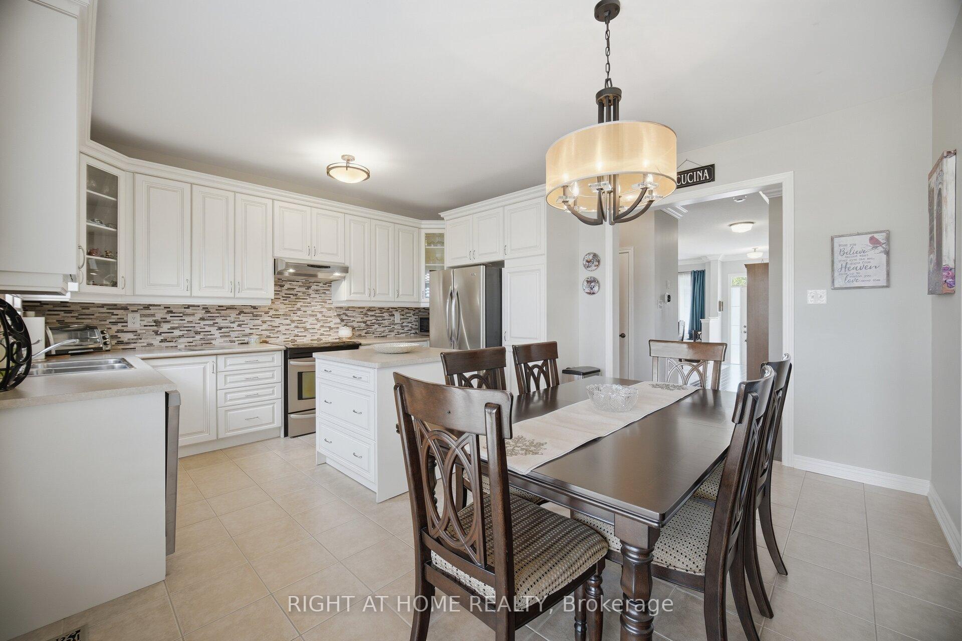 Photo 10 of 406 Chandler Crescent, Milton, Scott — HOMEH