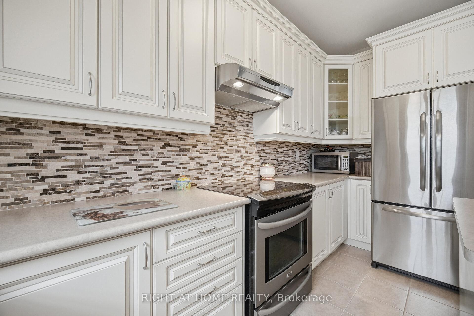 Photo 12 of 406 Chandler Crescent, Milton, Scott — HOMEH