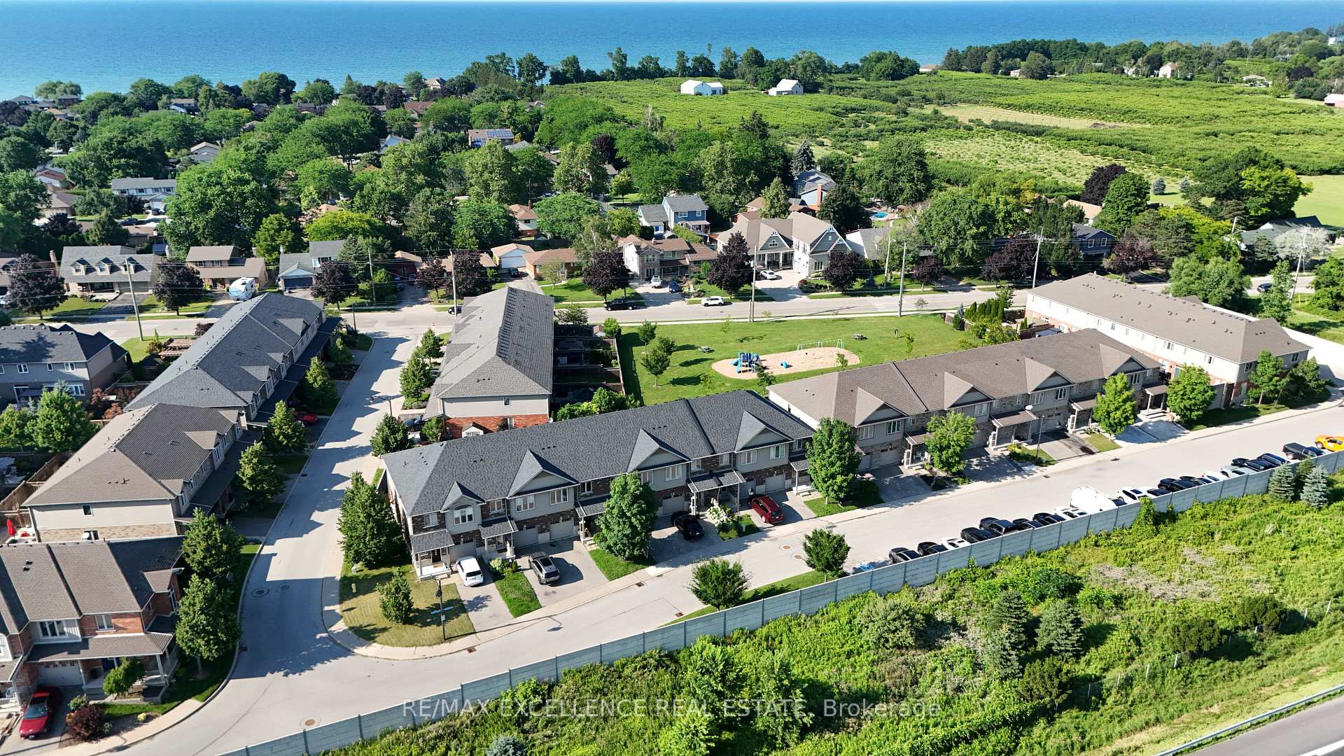 Photo 1 of Unit 39, 380 Lake Street, Grimsby, Grimsby Beach — HOMEH