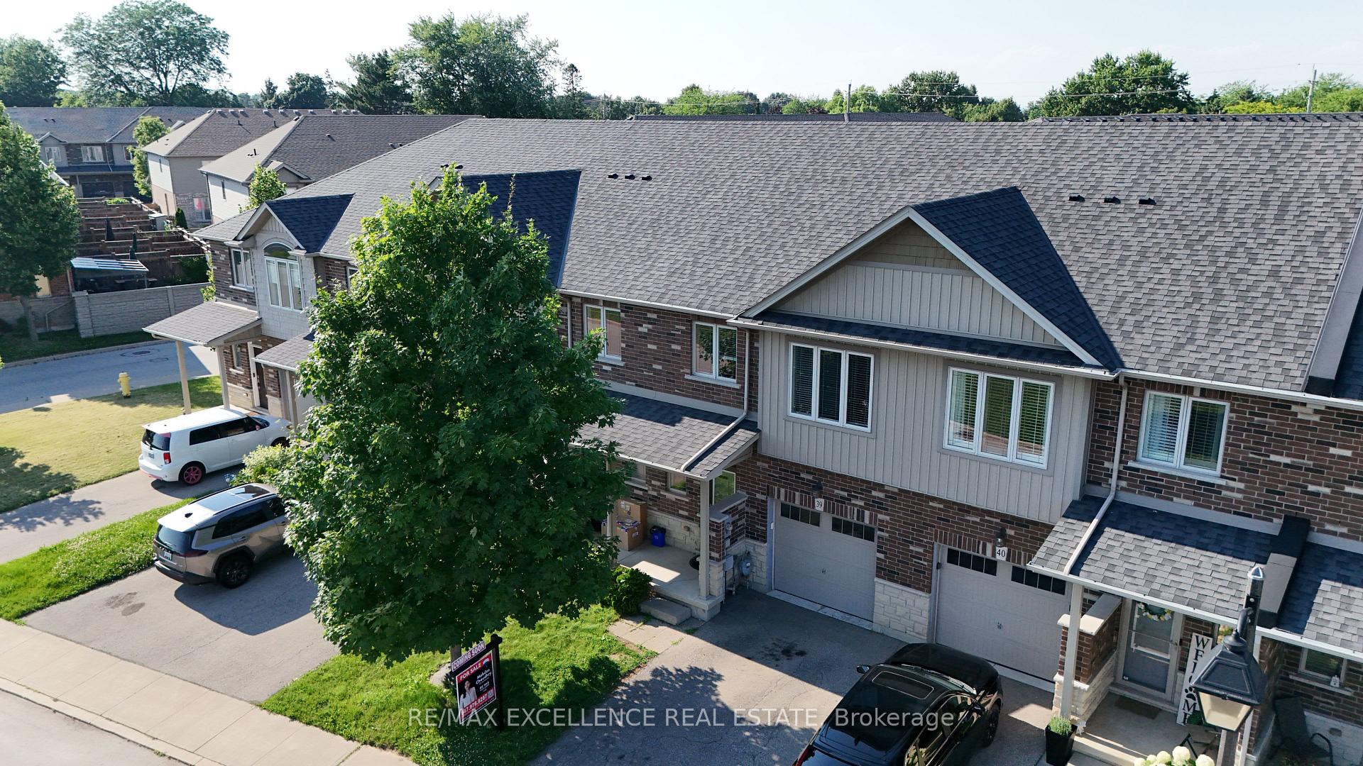 Photo 3 of Unit 39, 380 Lake Street, Grimsby, Grimsby Beach — HOMEH