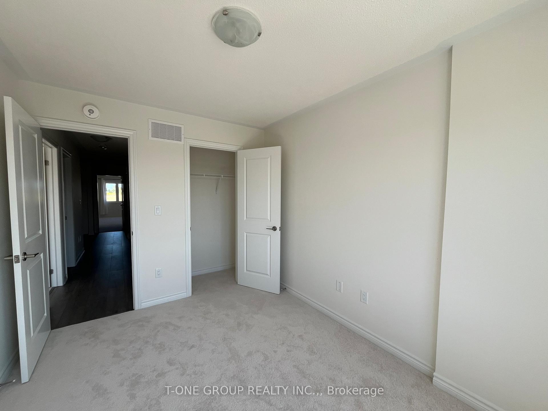 Photo 14 of 103 Greer Street, Barrie, Rural Barrie Southeast — HOMEH