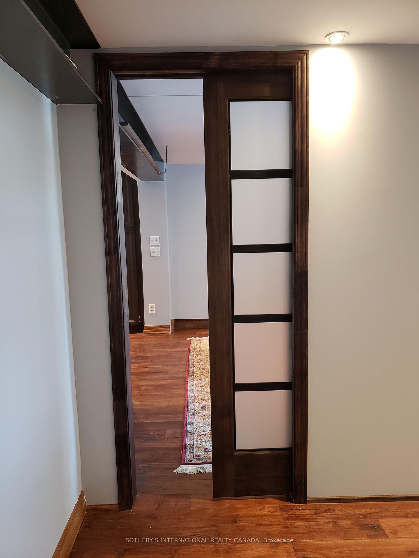 Front of Unit Lower, 6 Bell Royal Court
