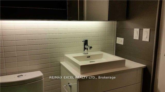 Photo 3 of Unit 722, 32 Trolley Crescent, Toronto, Waterfront Communities — HOMEH