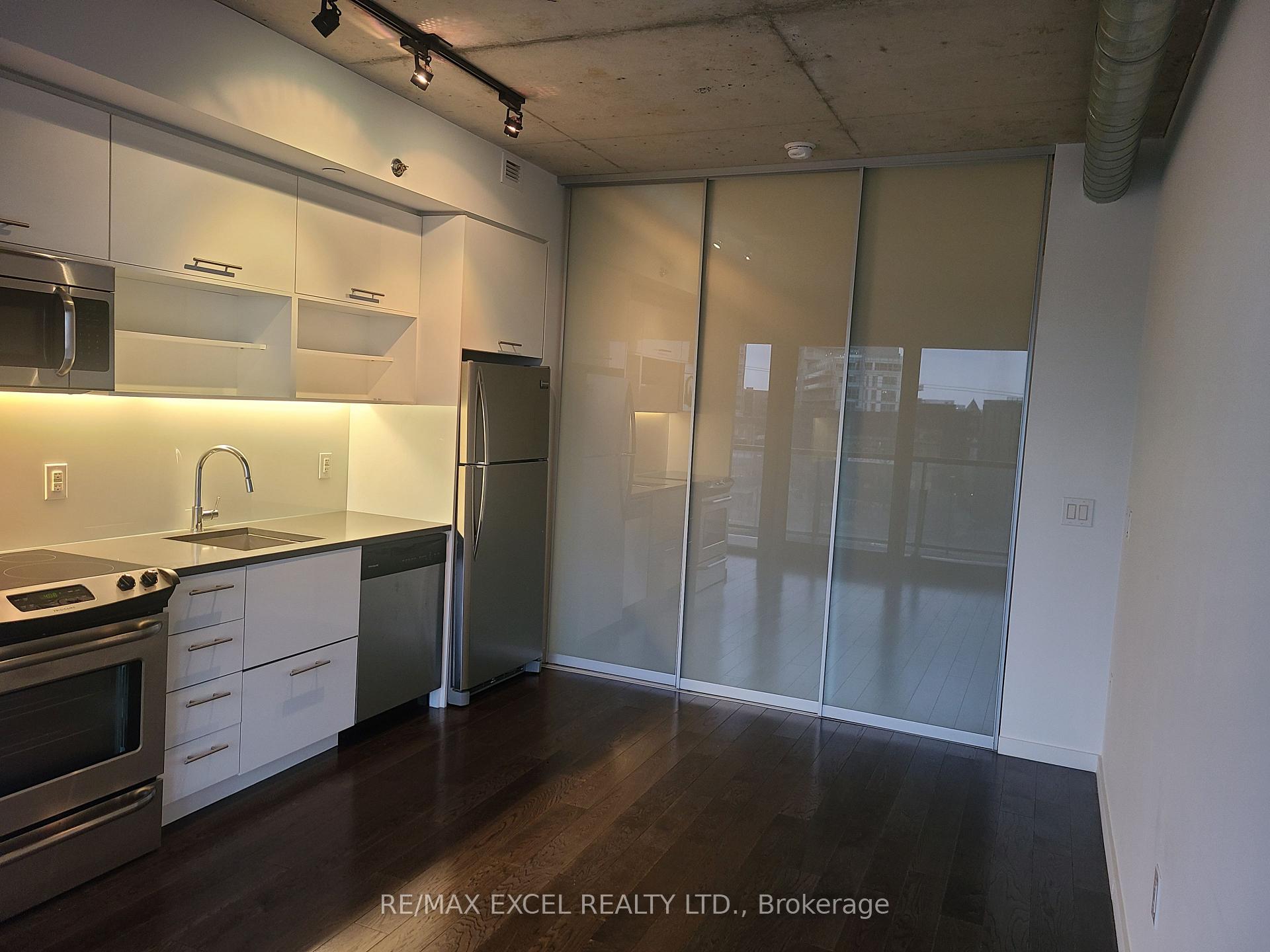 Photo 11 of Unit 722, 32 Trolley Crescent, Toronto, Waterfront Communities — HOMEH