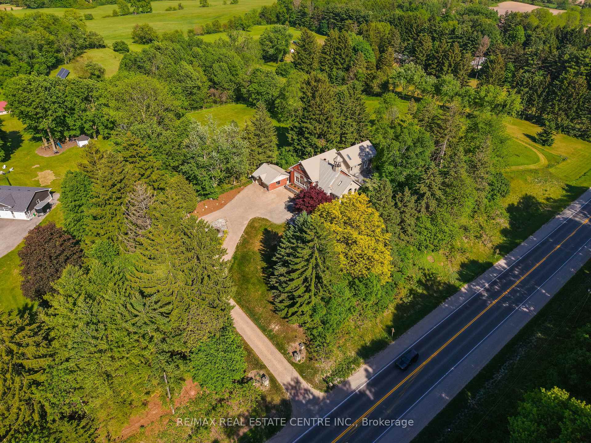 Photo 5 of 1560 Elgin Road, Thames Centre, Rural Thames Centre — HOMEH