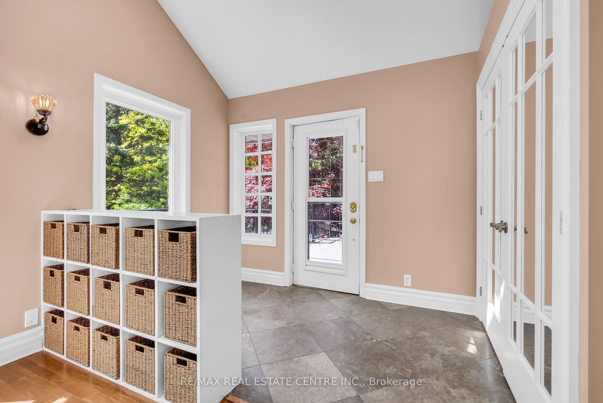 Photo 7 of 1560 Elgin Road, Thames Centre, Rural Thames Centre — HOMEH