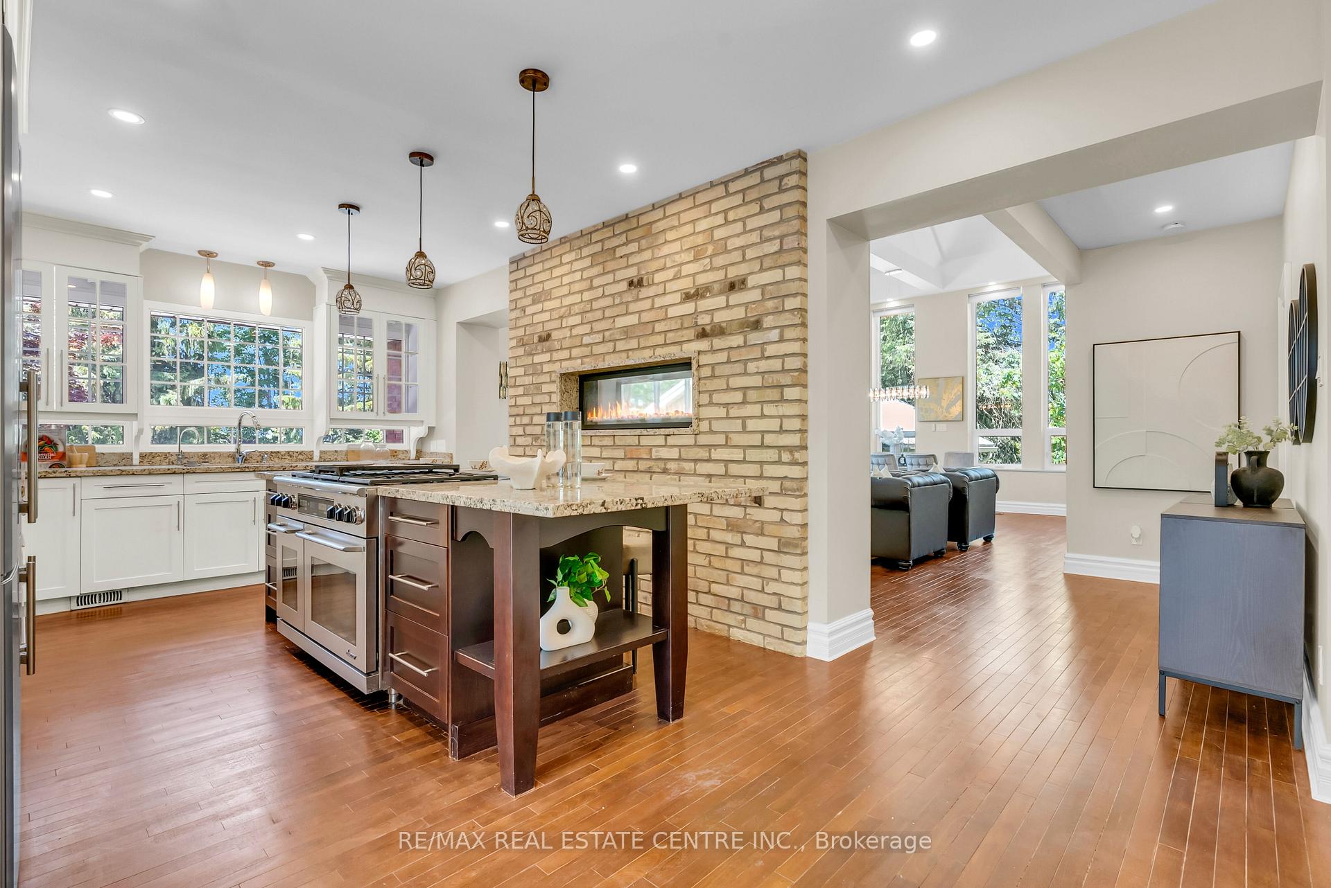 Photo 10 of 1560 Elgin Road, Thames Centre, Rural Thames Centre — HOMEH