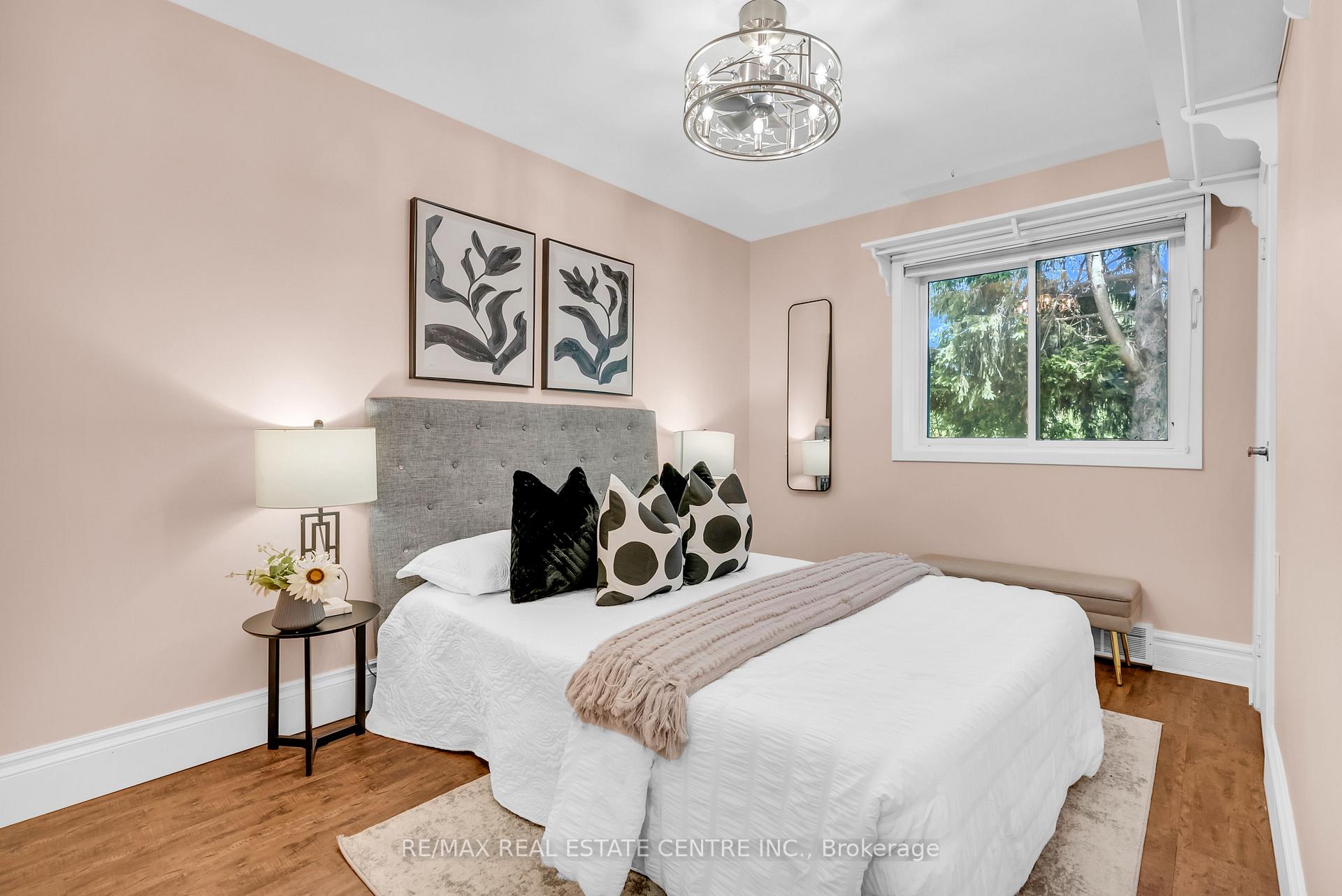 Photo 34 of 1560 Elgin Road, Thames Centre, Rural Thames Centre — HOMEH
