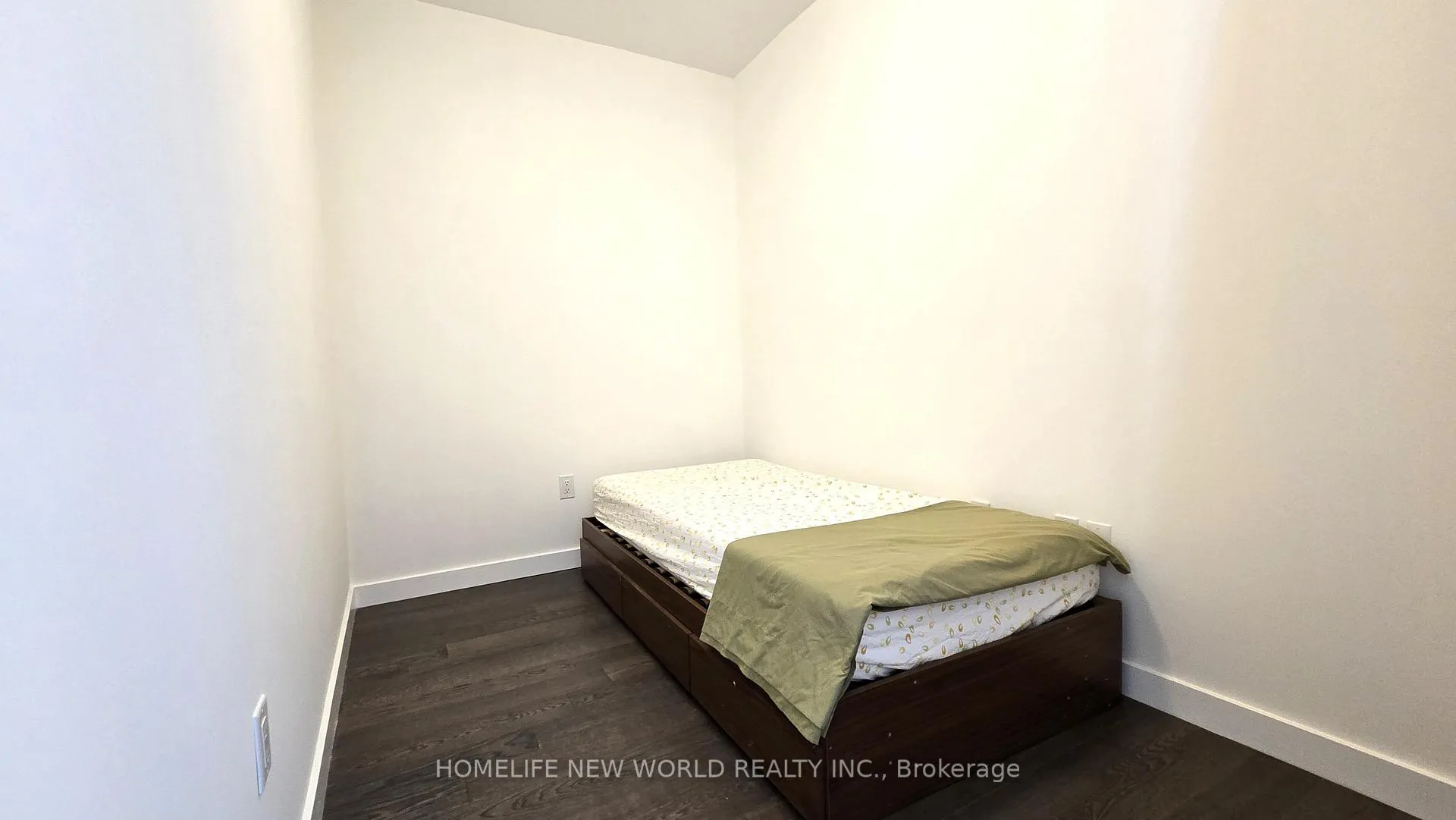Photo 8 of Unit 1006, 2A Church Street, Toronto, Waterfront Communities — HOMEH