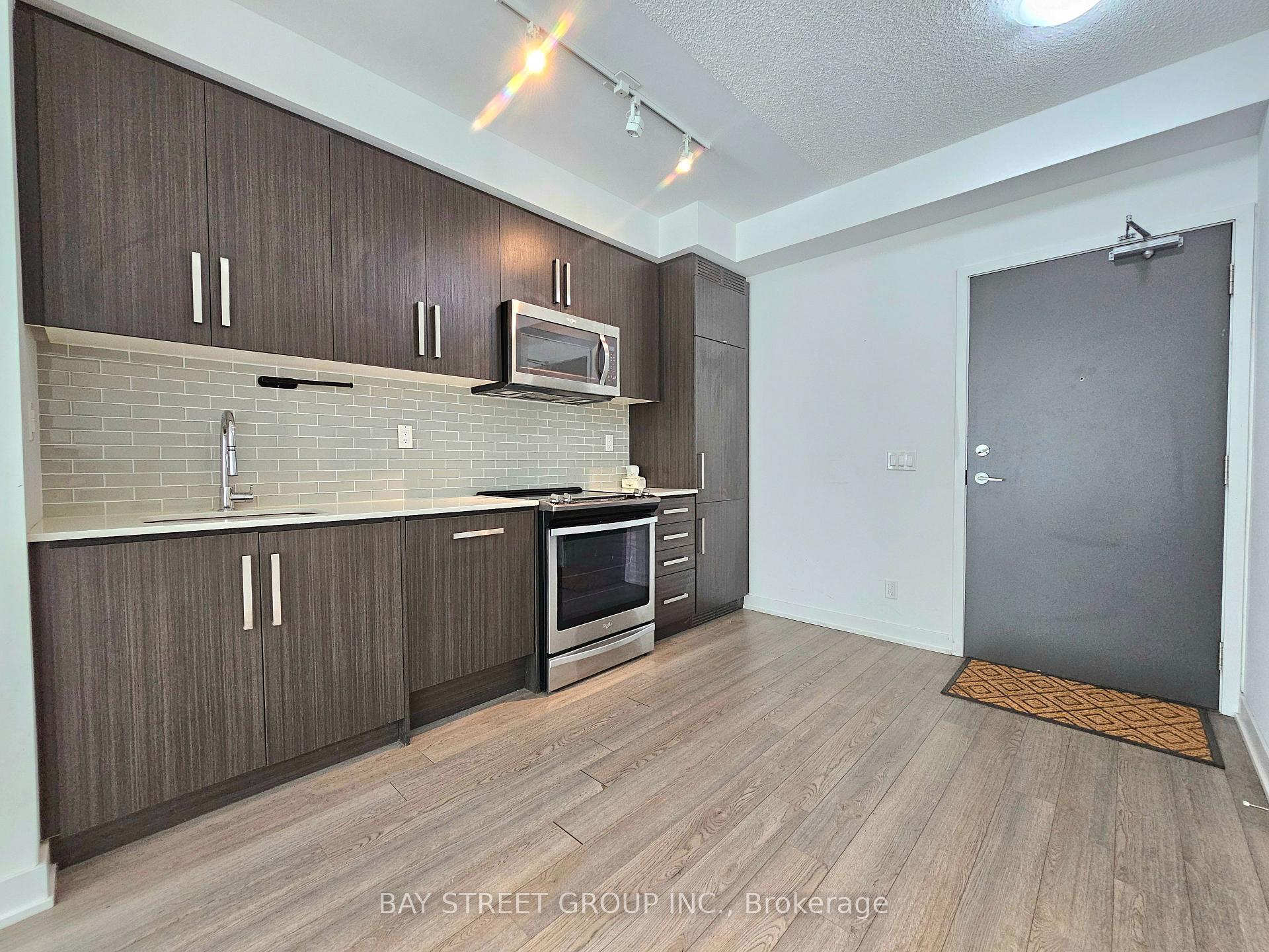 Photo 2 of Unit 509, 5180 Yonge Street, North York, Willowdale West — HOMEH