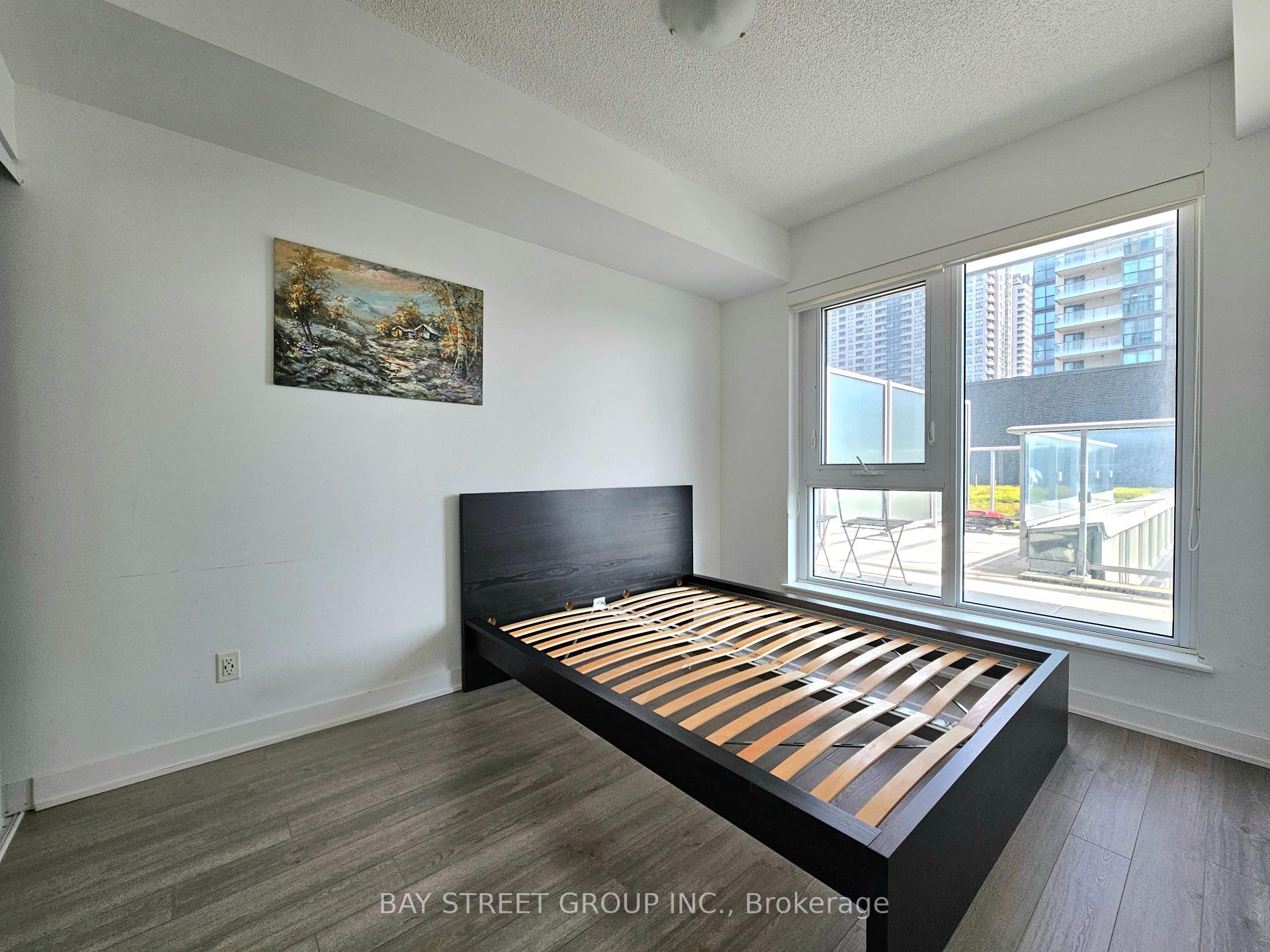 Photo 5 of Unit 509, 5180 Yonge Street, North York, Willowdale West — HOMEH