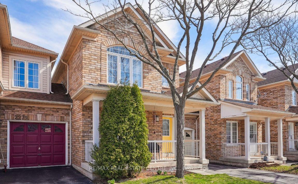 Front of 2277 Braeswood Lane