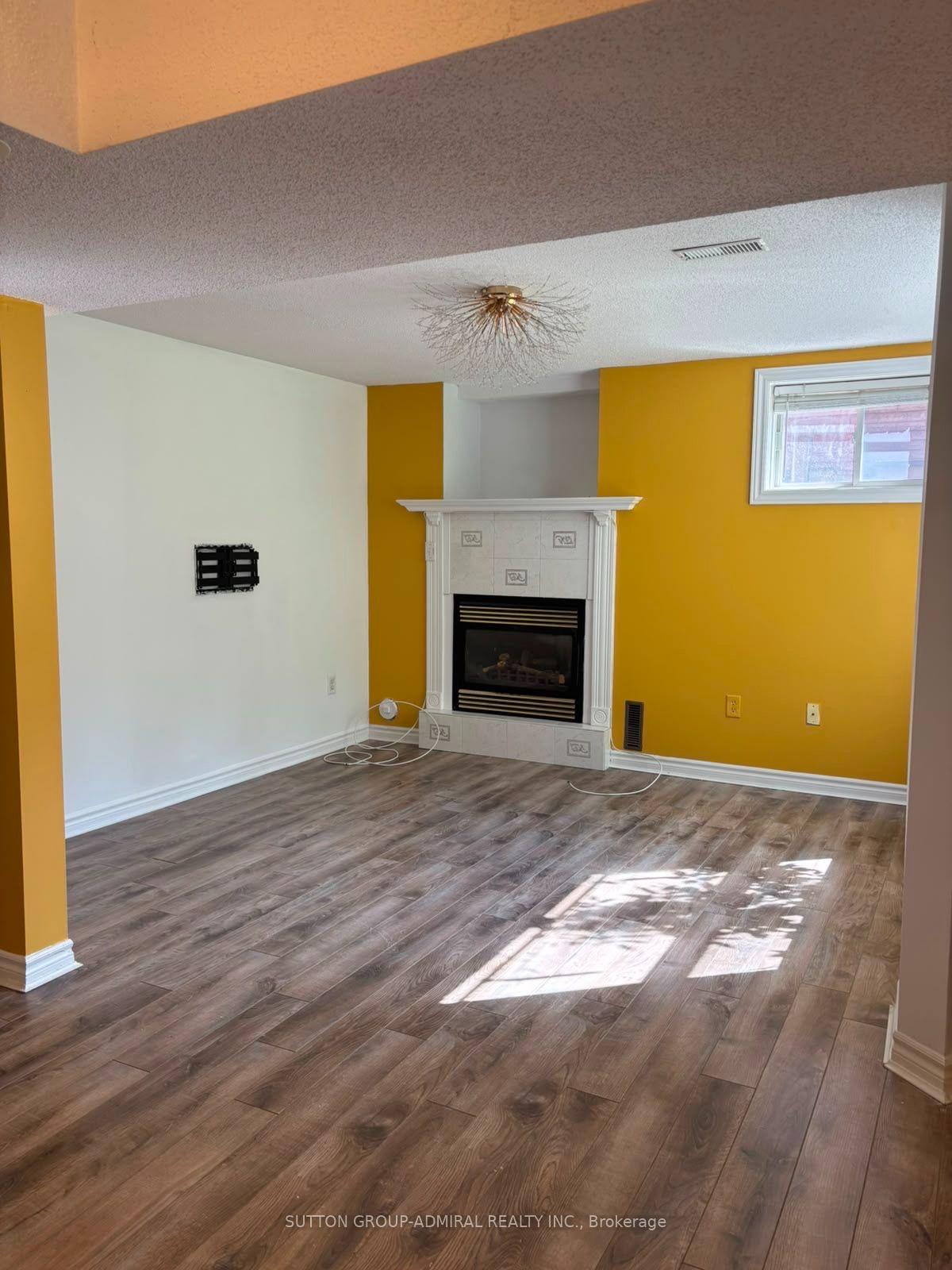 Photo 4 of Unit Basement, 91 Grace Crescent, Barrie, Painswick South — HOMEH