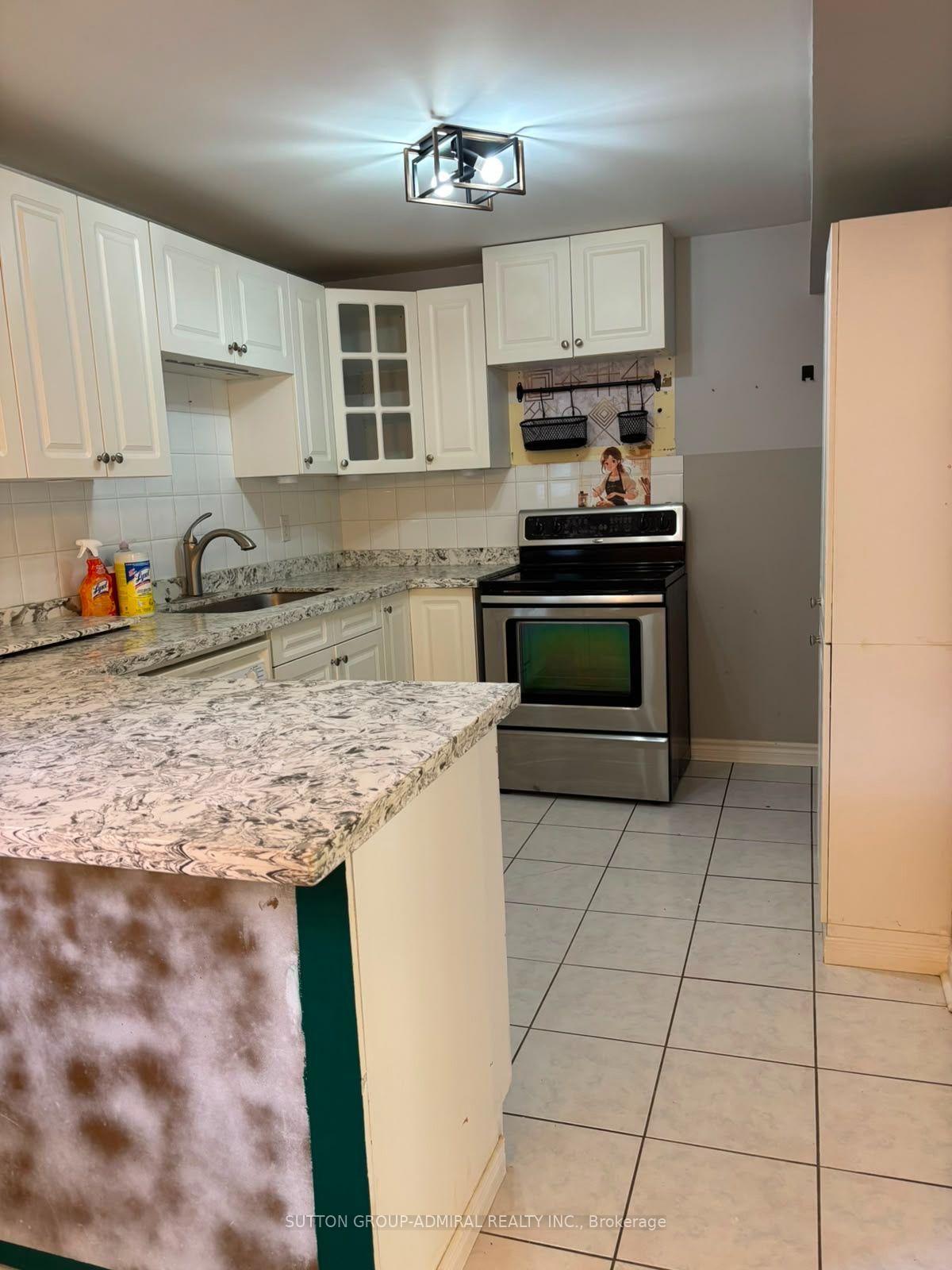 Photo 10 of Unit Basement, 91 Grace Crescent, Barrie, Painswick South — HOMEH