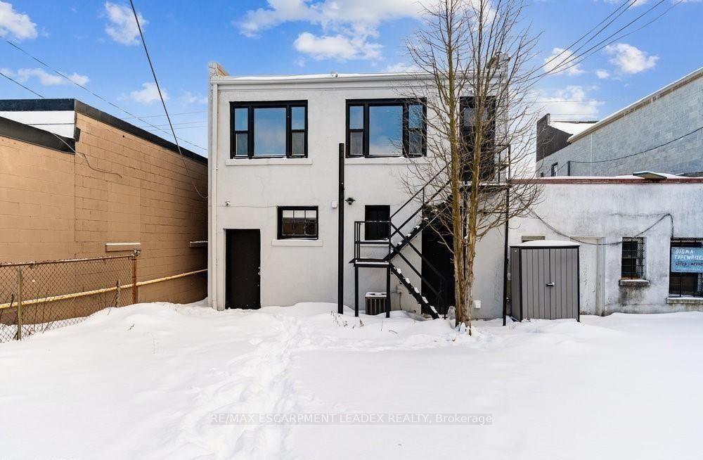 Photo 4 of Unit A, 598 Upper James Street, Hamilton, Southam — HOMEH