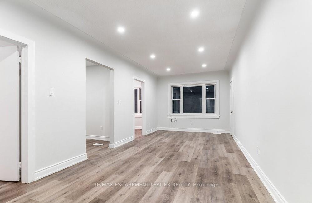Photo 6 of Unit A, 598 Upper James Street, Hamilton, Southam — HOMEH
