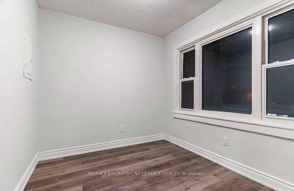 Photo 11 of Unit A, 598 Upper James Street, Hamilton, Southam — HOMEH