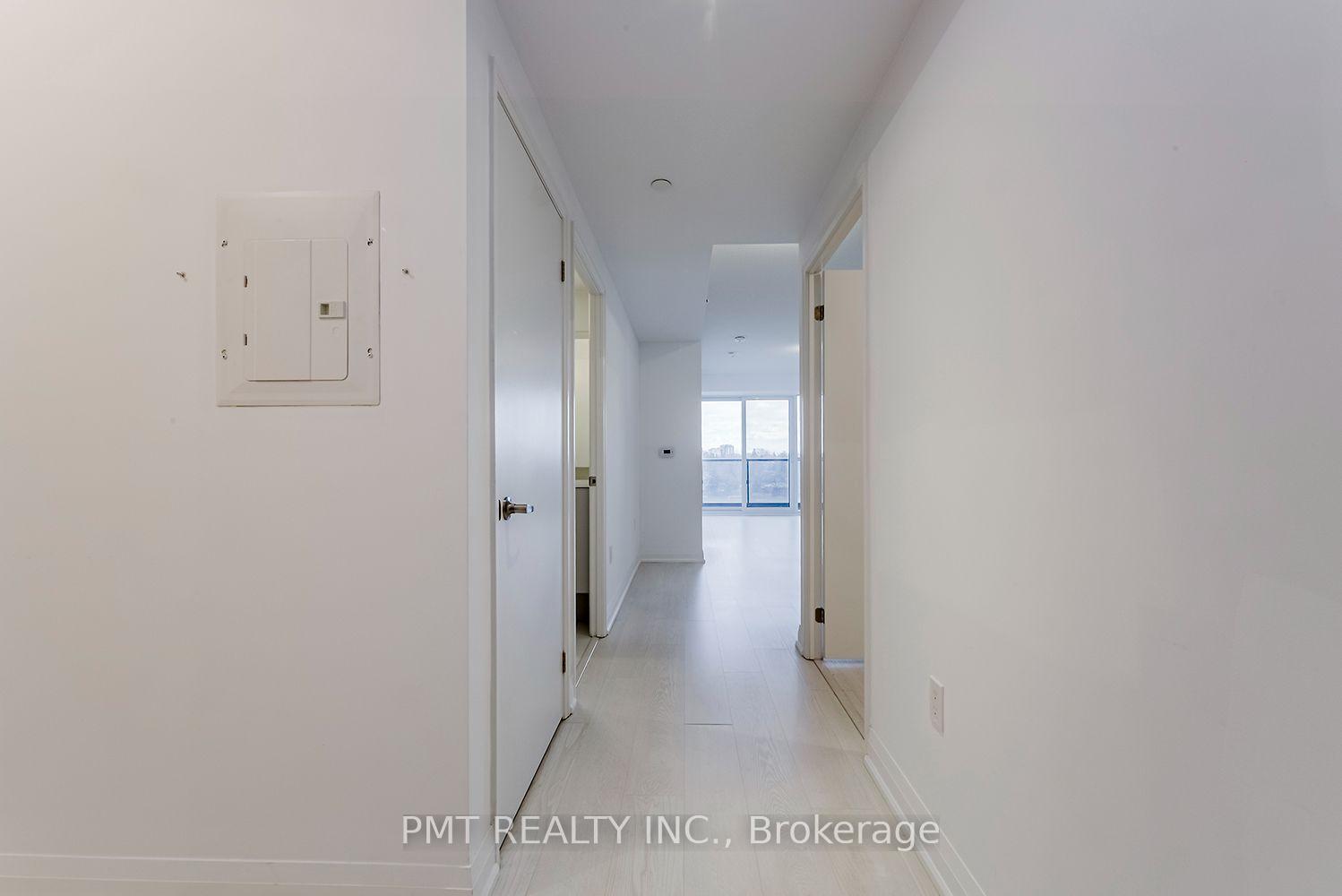 Photo 4 of Unit 614, 10 Gibbs Road, Etobicoke, Islington-City Centre West — HOMEH