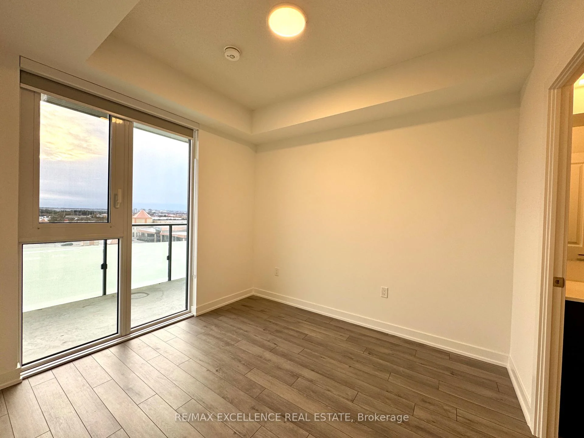 Photo 5 of Unit 413, 15 Skyridge Drive, Brampton, Bram East — HOMEH