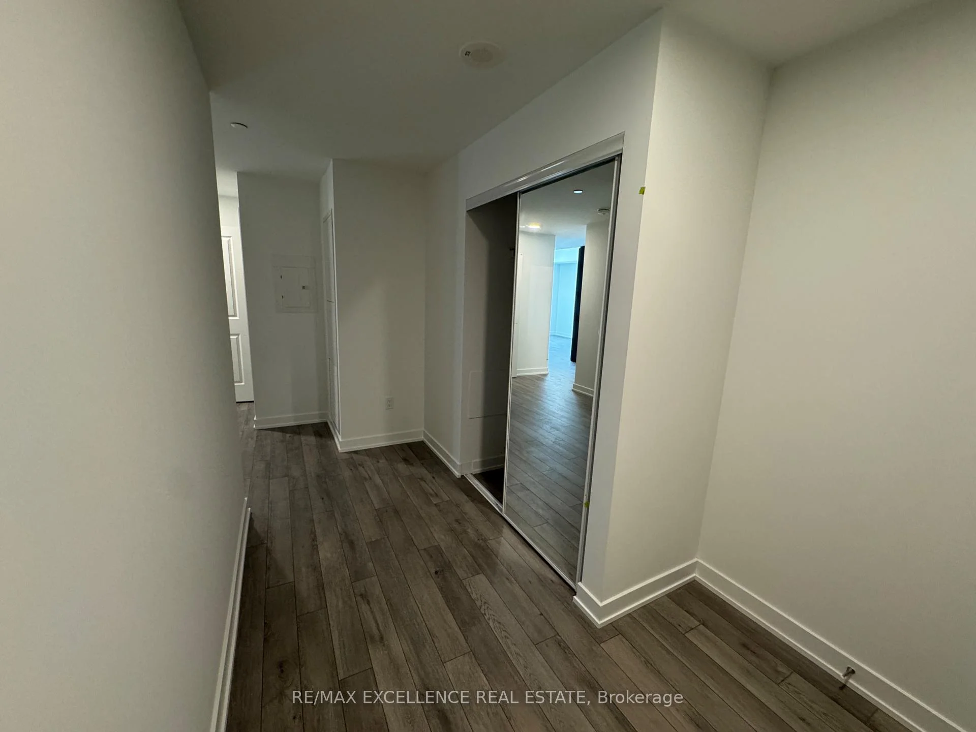 Photo 8 of Unit 413, 15 Skyridge Drive, Brampton, Bram East — HOMEH