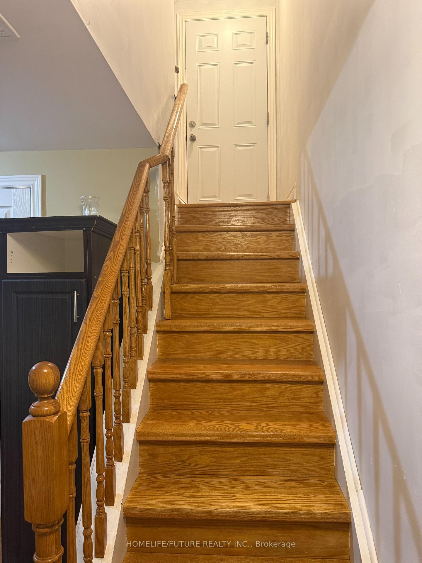 Photo 2 of Unit Bsmt, 13 Hislop Drive, Markham, Box Grove — HOMEH