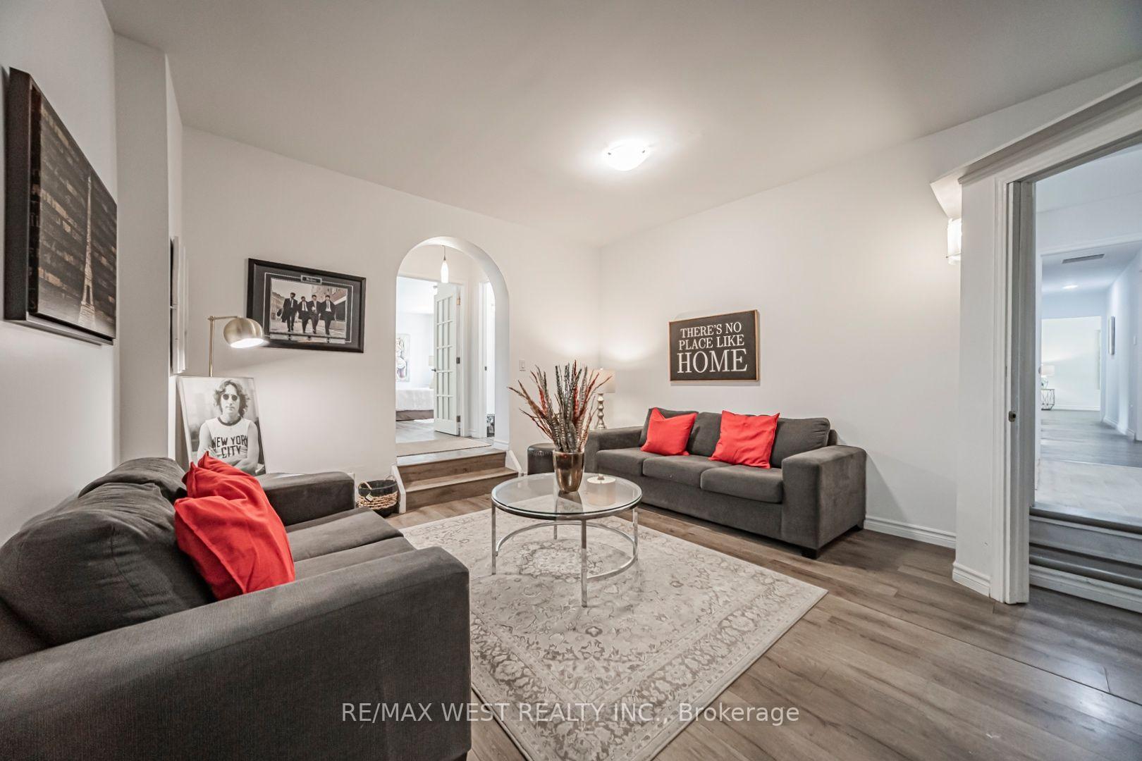 Photo 19 of 9510 Morning Glory Road, Georgina, Pefferlaw — HOMEH