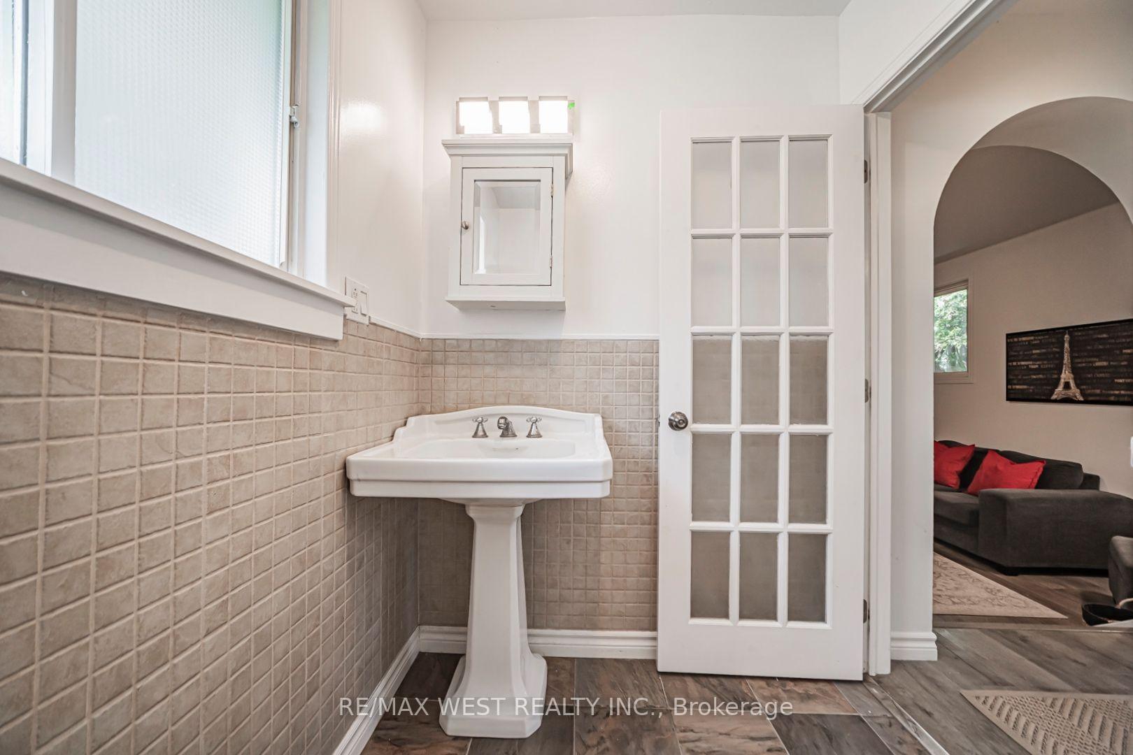 Photo 25 of 9510 Morning Glory Road, Georgina, Pefferlaw — HOMEH