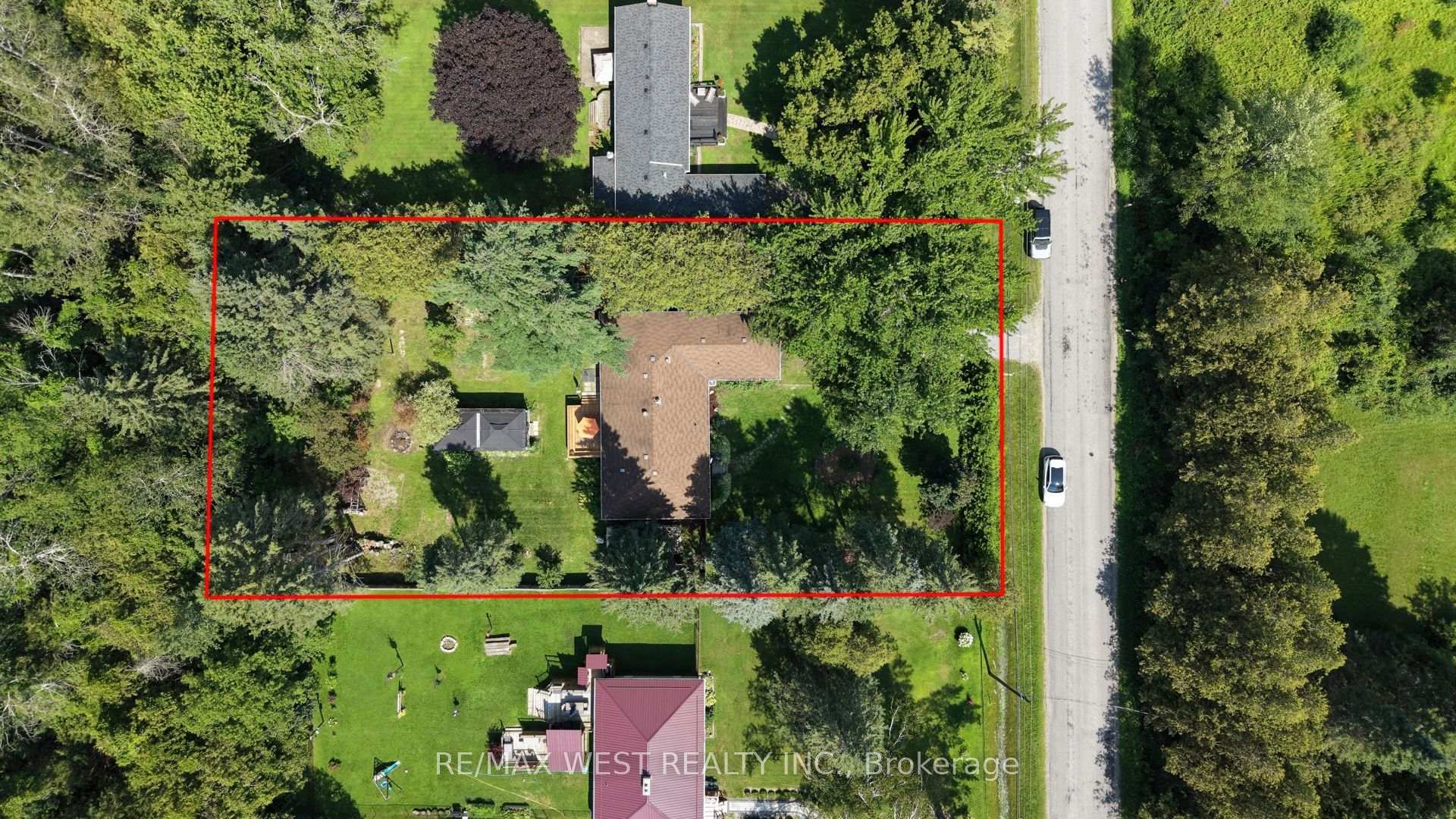 Photo 39 of 9510 Morning Glory Road, Georgina, Pefferlaw — HOMEH