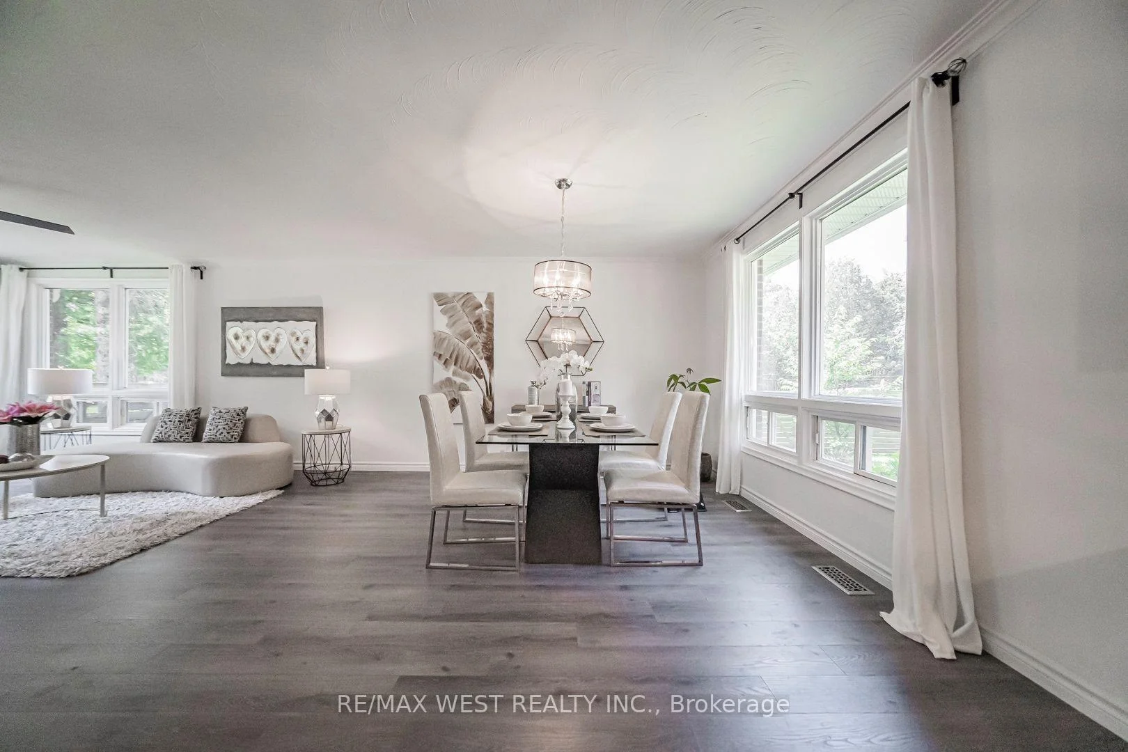 Photo 13 of 9510 Morning Glory Road, Georgina, Pefferlaw — HOMEH