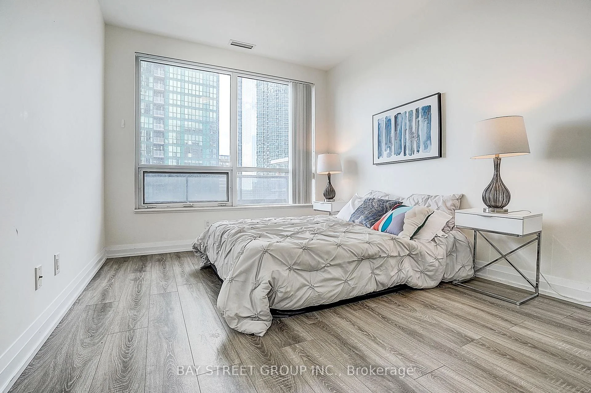 Photo 43 of Unit 811, 2 Anndale Drive, North York, Willowdale East — HOMEH