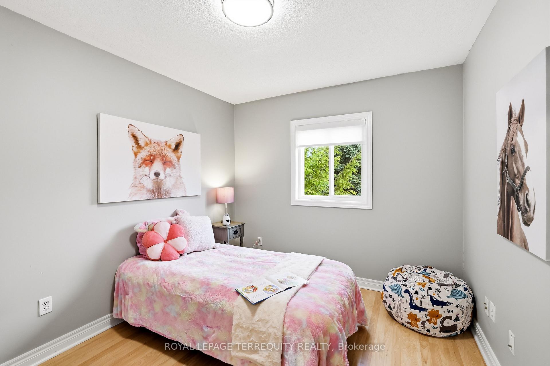Photo 30 of 8 Sinden Drive, Whitby, Brooklin — HOMEH