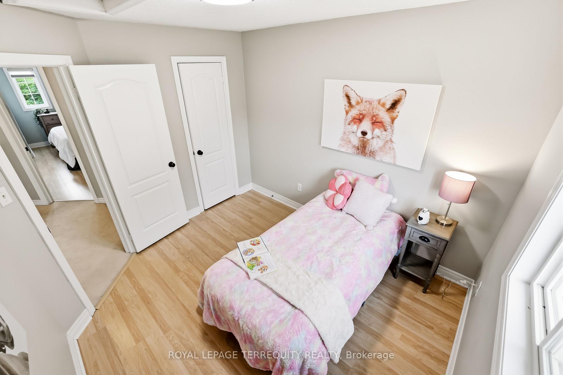 Photo 31 of 8 Sinden Drive, Whitby, Brooklin — HOMEH